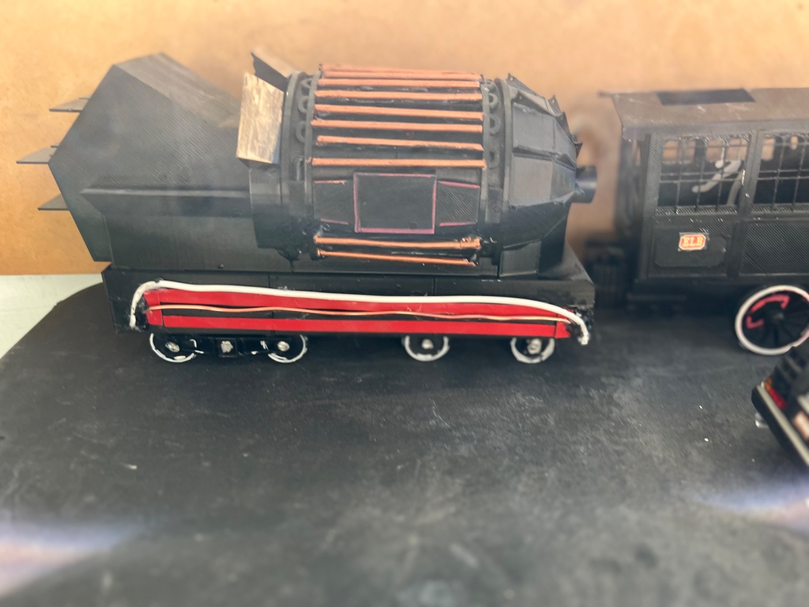 BACK TO THE FUTURE PART 3 doc brown train with delorean read .mc fly doc brown