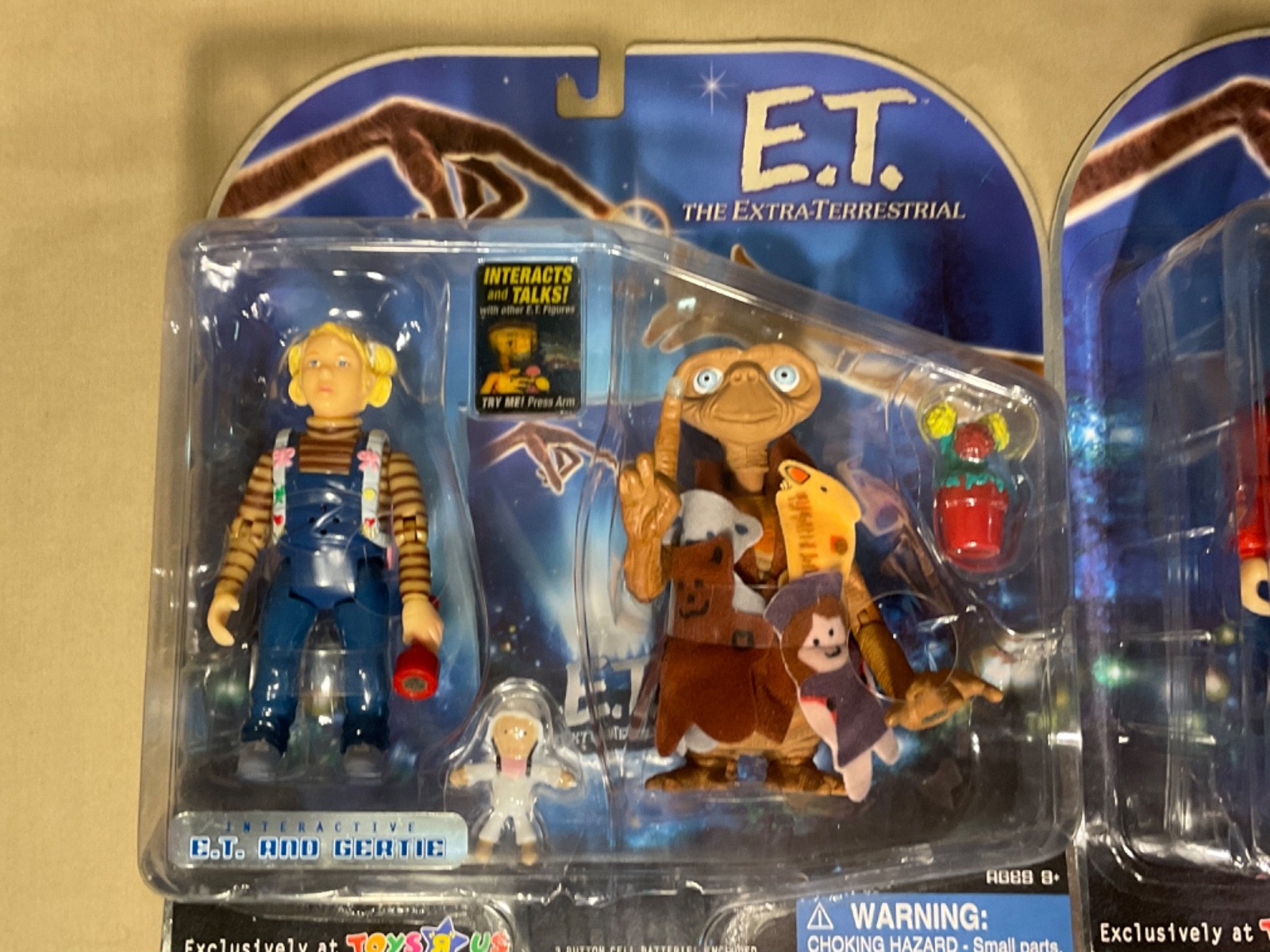 E.T. & Gertie and E.T. & Elliott Interactive Sets 2001 Toy R Us Sealed /New