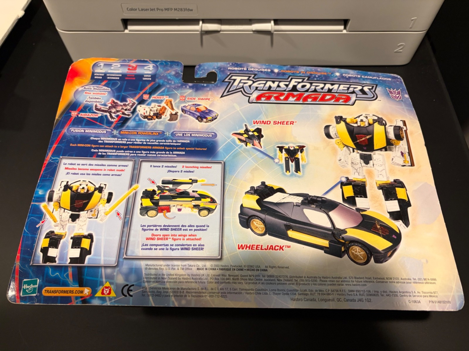 Transformers Armada Wheeljack Deluxe Class Action Figure w Windsheer 2003
