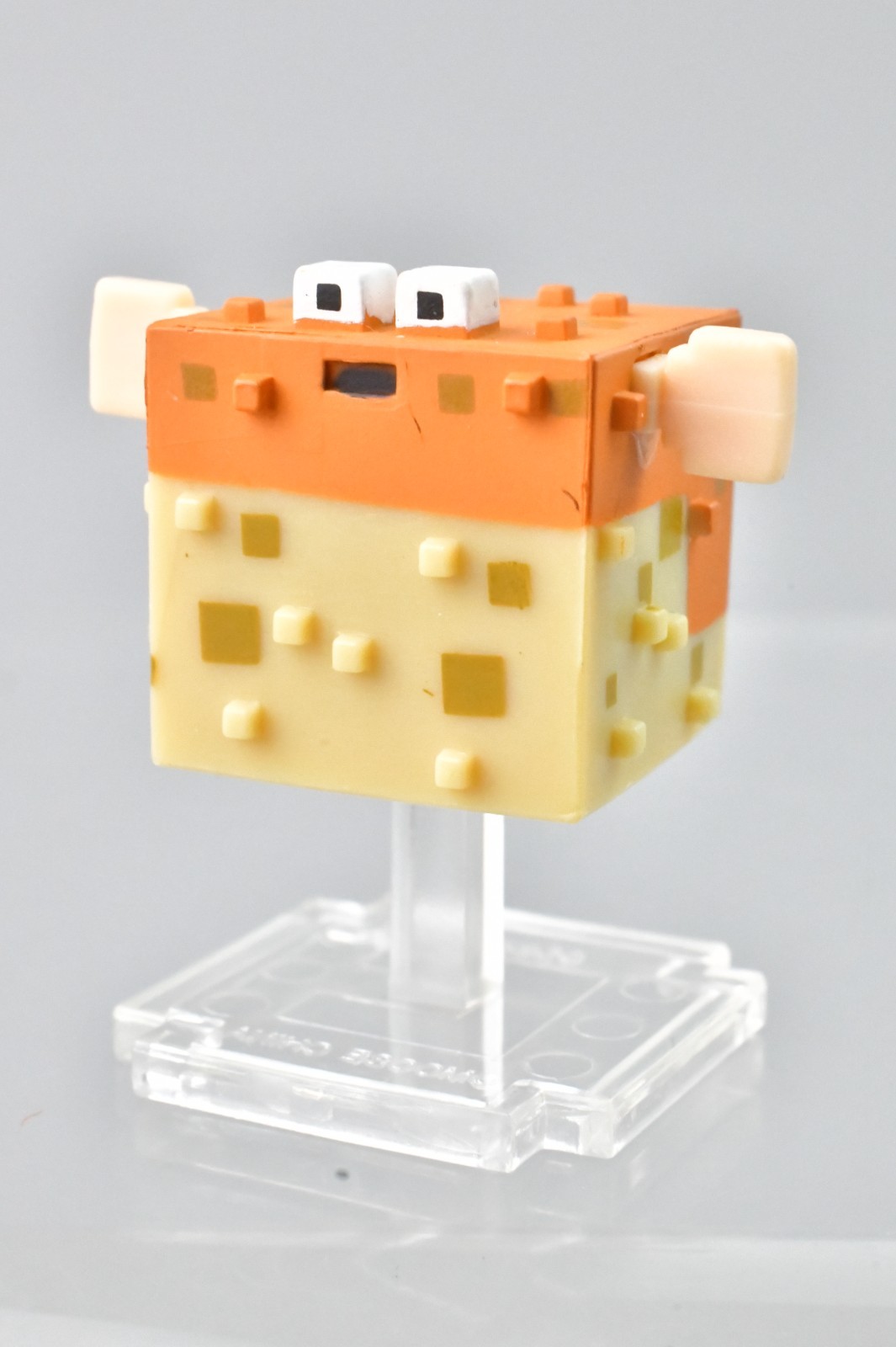 Disney Crossy Road Bloat Fish Pufferfish Finding Dory Nemo Mini