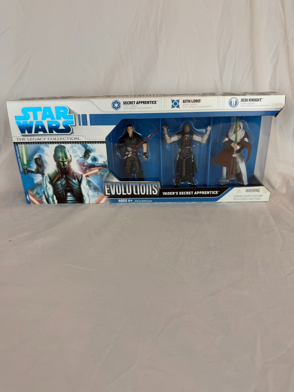 Star Wars Legacy Collection Evolutions Vader&rsquo;s Secret Apprentice 3.75&Prime; NIB