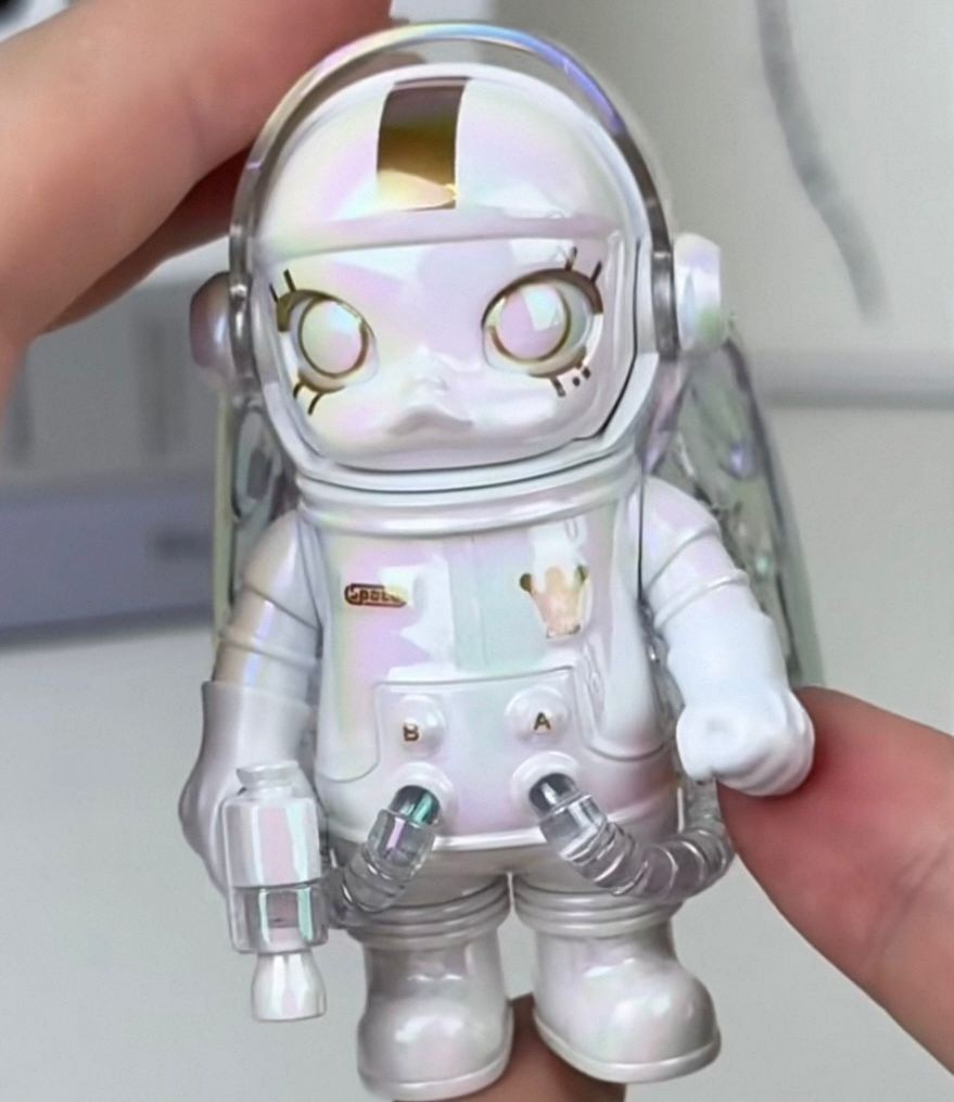 Authentic MEGA SPACE MOLLY 100% Series 4 Blind Box Confirmed Figure Hot Toy