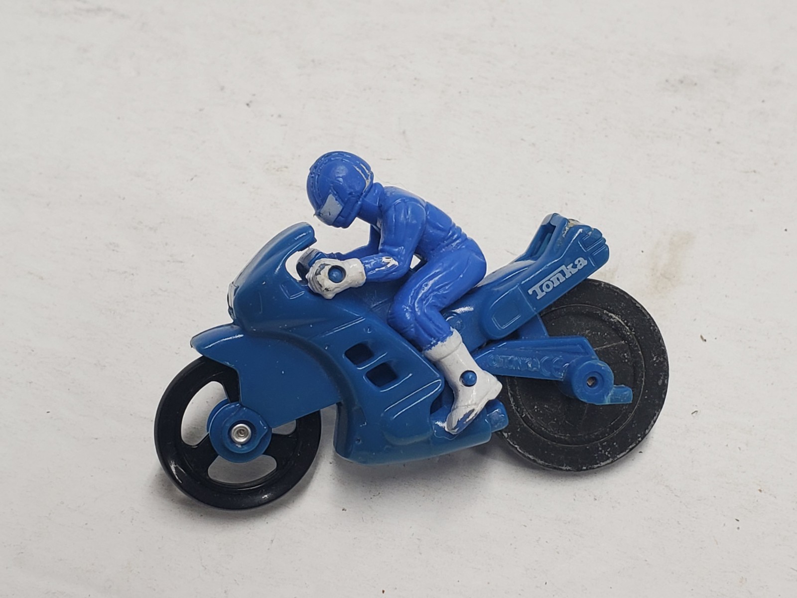 Vintage Tonka Real Performance Machines Blue Motorcycle w/Rider 2.75&Prime; RPM 1990
