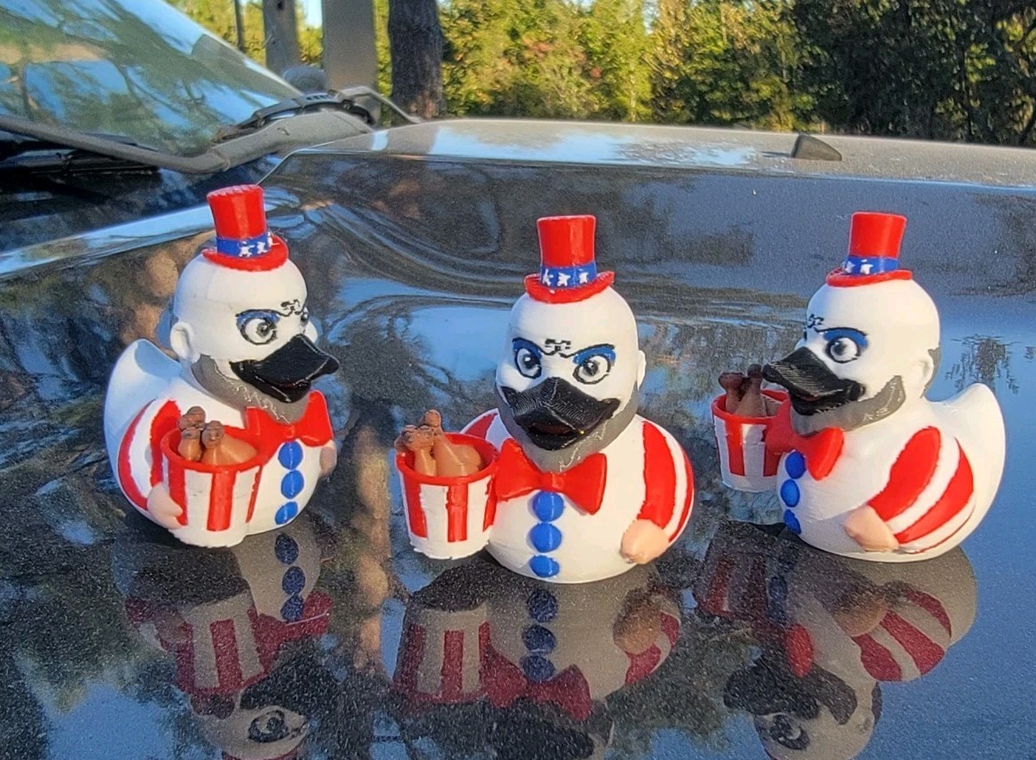 CAPTAIN SPAULDING House Of 1000 Corpses Novelty DUCK Horror JEEP DUCK 3d