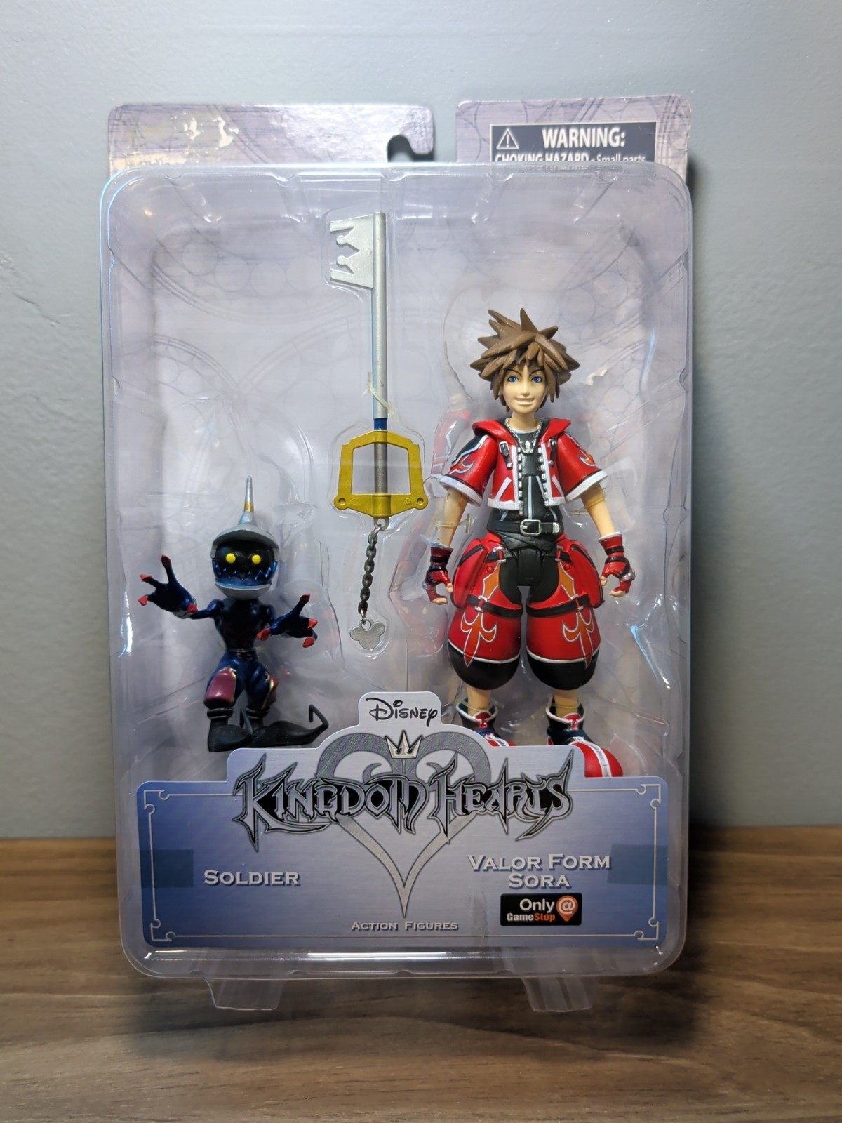New Disney Kingdom Hearts Sora Valor Form Heartless Soldier Action Figure Set