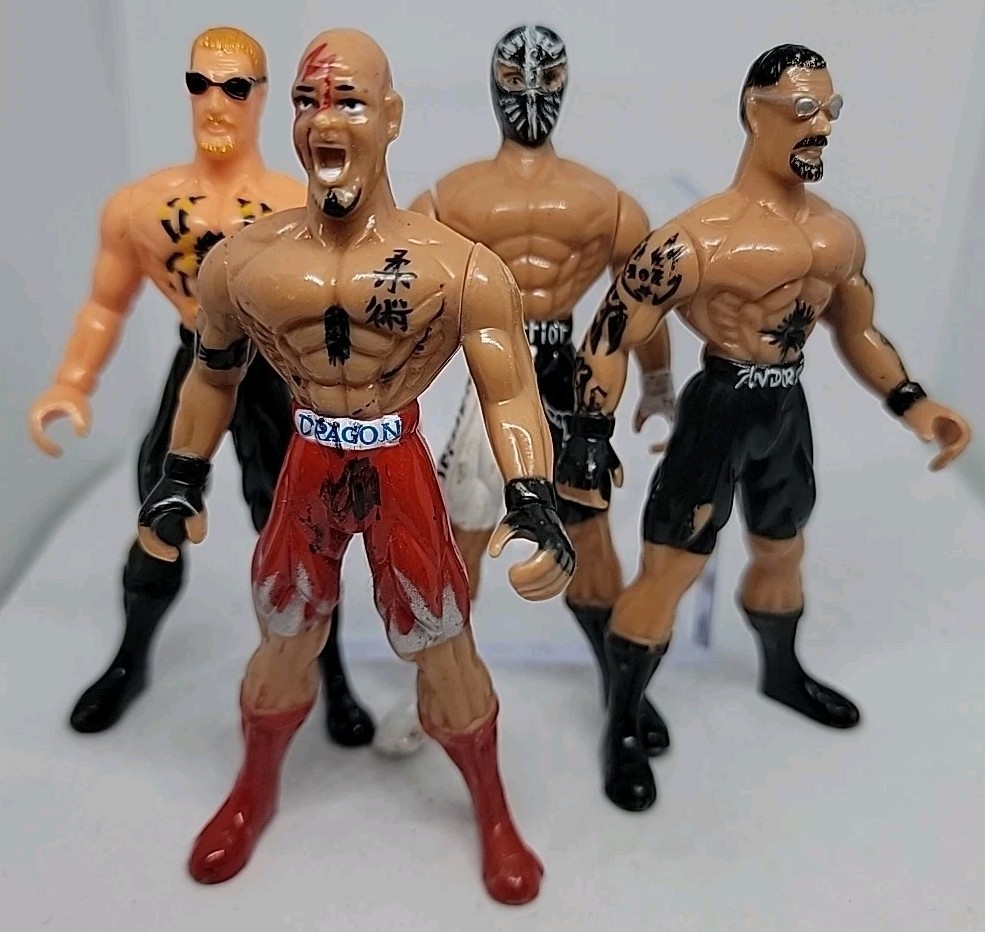 4X LOT Vintage Velocity XTR Masters Of The Ring Wrestling Figures Toy Figure