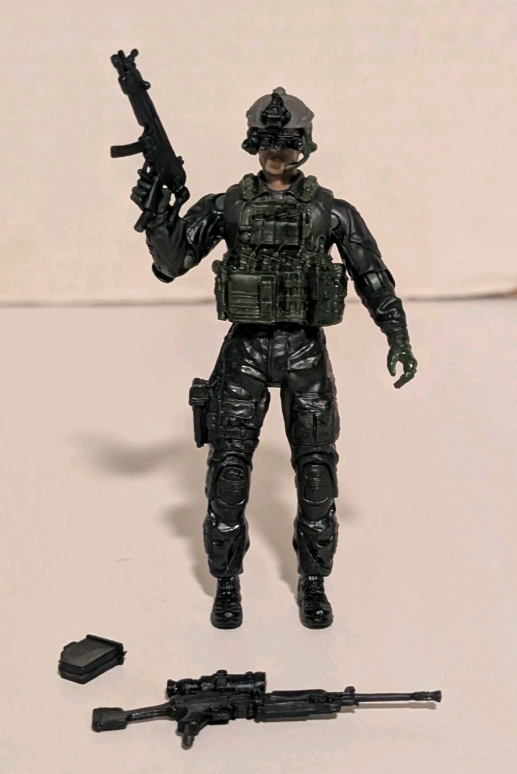 BBI Elite Force Navy Seals NIGHT OP Codename SHOOTER Soldier