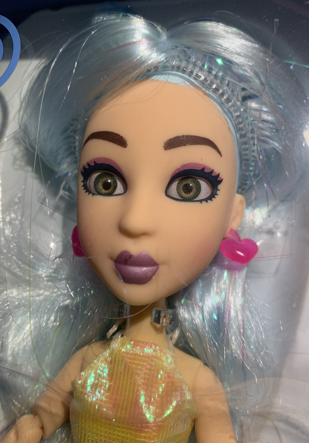 #SNAPSTAR Echo Doll Green Screen Wall & Stand Bedazzled Babe Snapstar Studio App