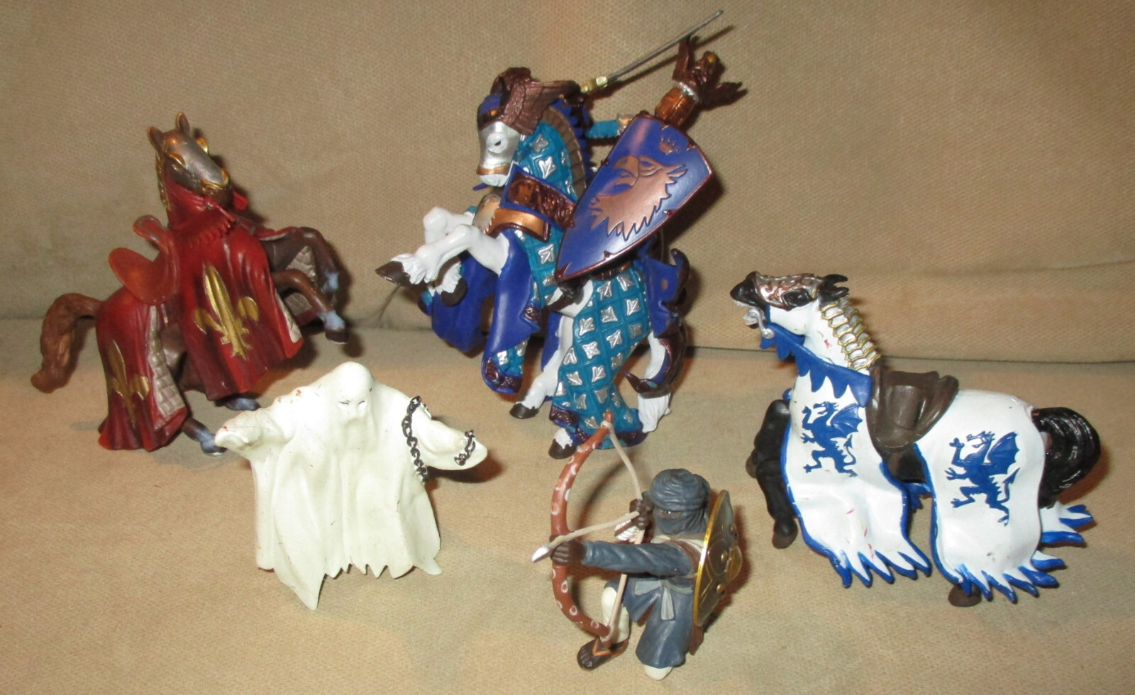 Papo Schleich Action Figure Lot – Horses, Knight, Ghost, Archer