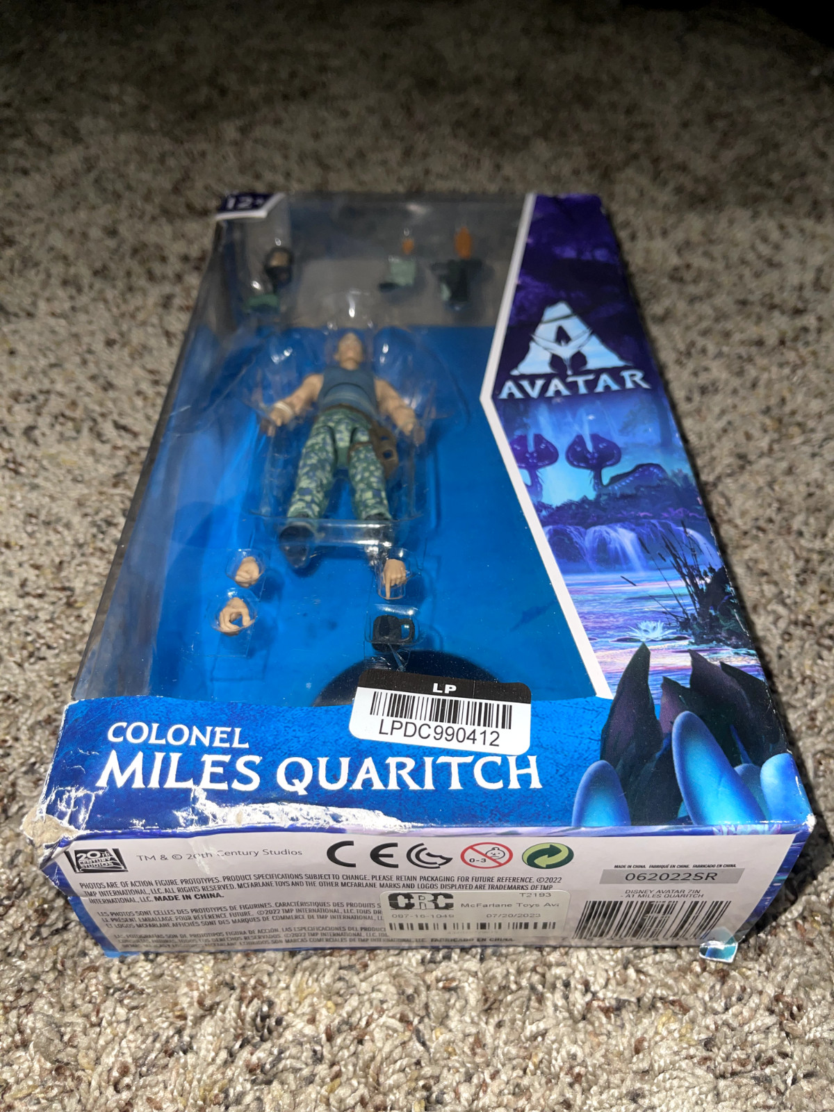 McFarlane Toys Avatar Colonel Miles Quaritch Figure 4.25&Prime; Damaged Box