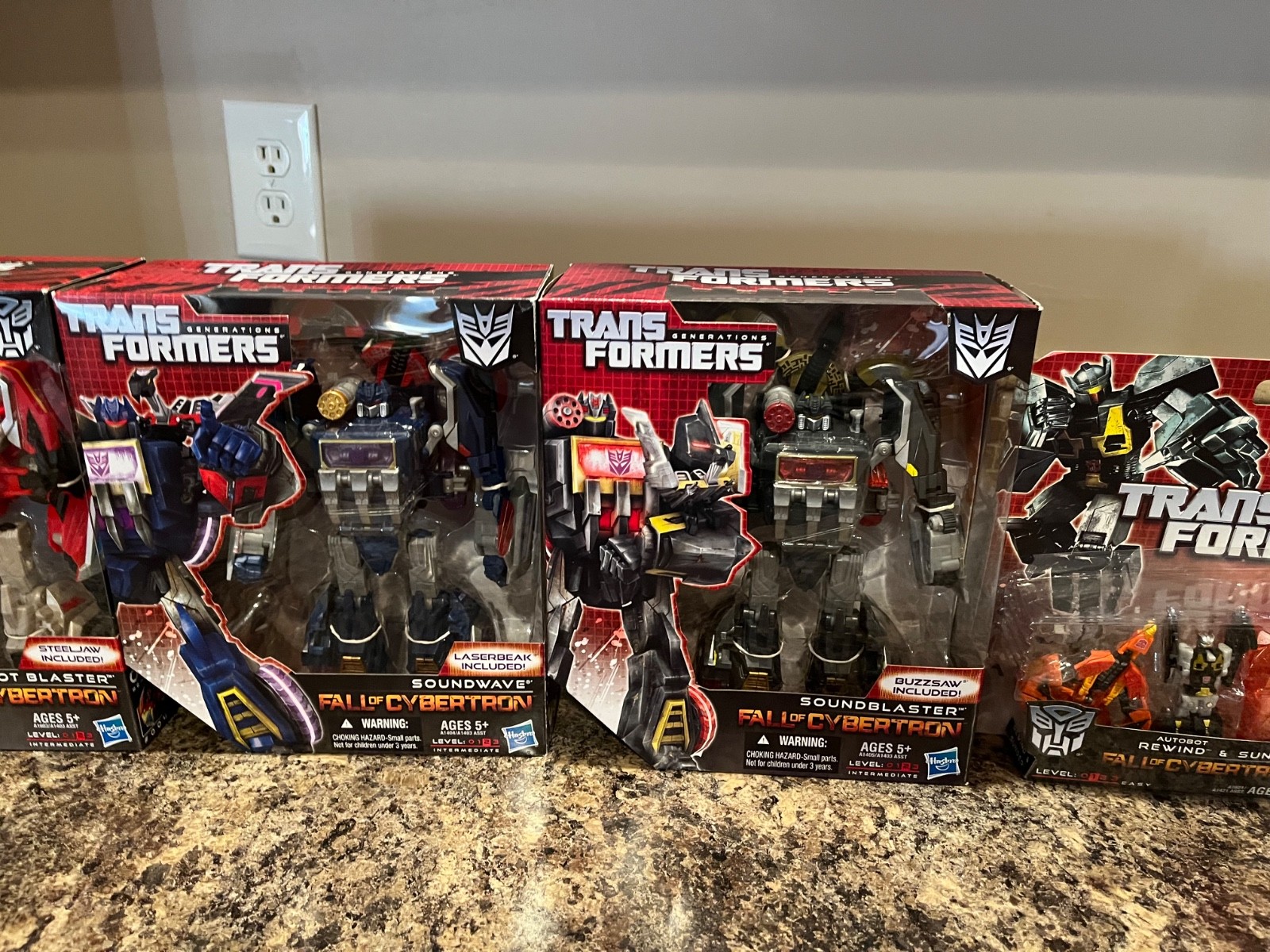 Transformers Generations Fall of Cybertron Lot