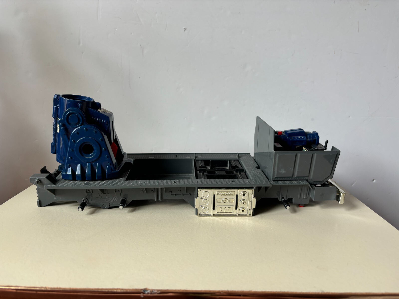 MASK Outlaw Snake Oil Kenner 1986 Semi Truck Incomplete