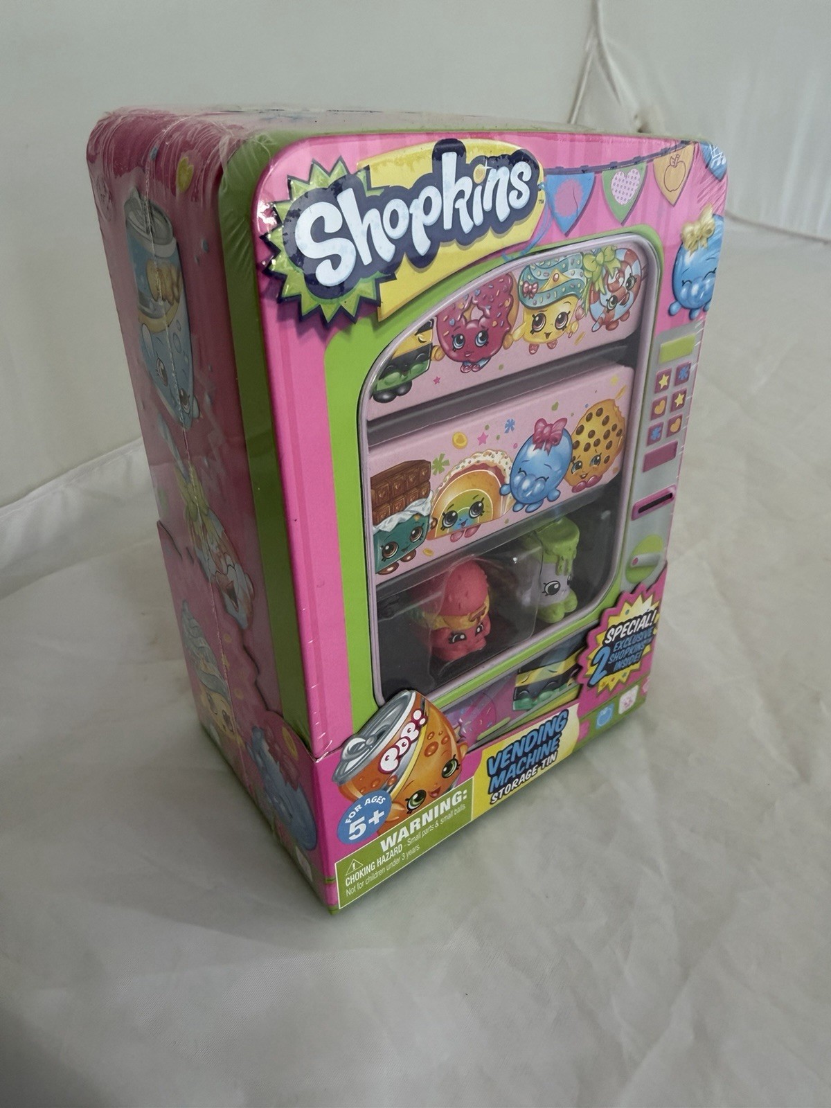 Shopkins Vending Machine Storage Tin with 2 Exclusive Shopkins Inside New Sealed