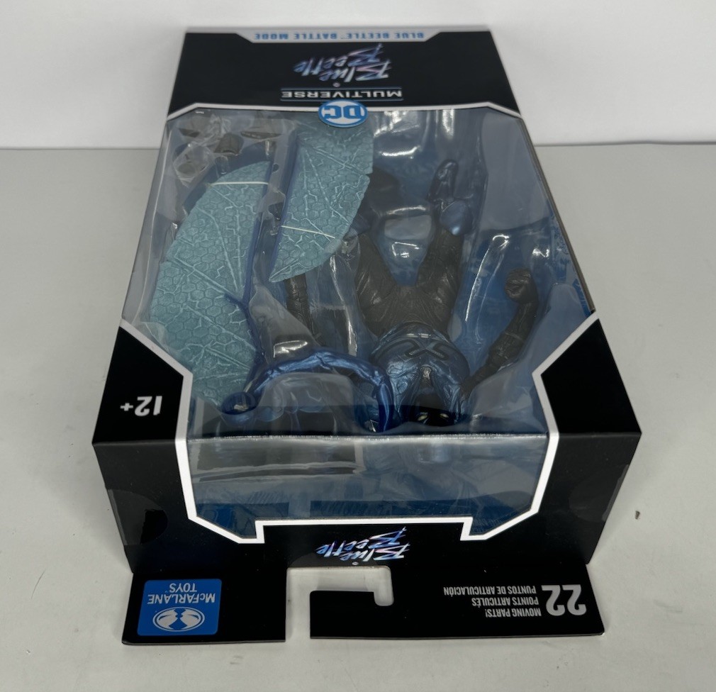 McFarlane Toys DC Multiverse Blue Beetle Battle Mode Action Figure