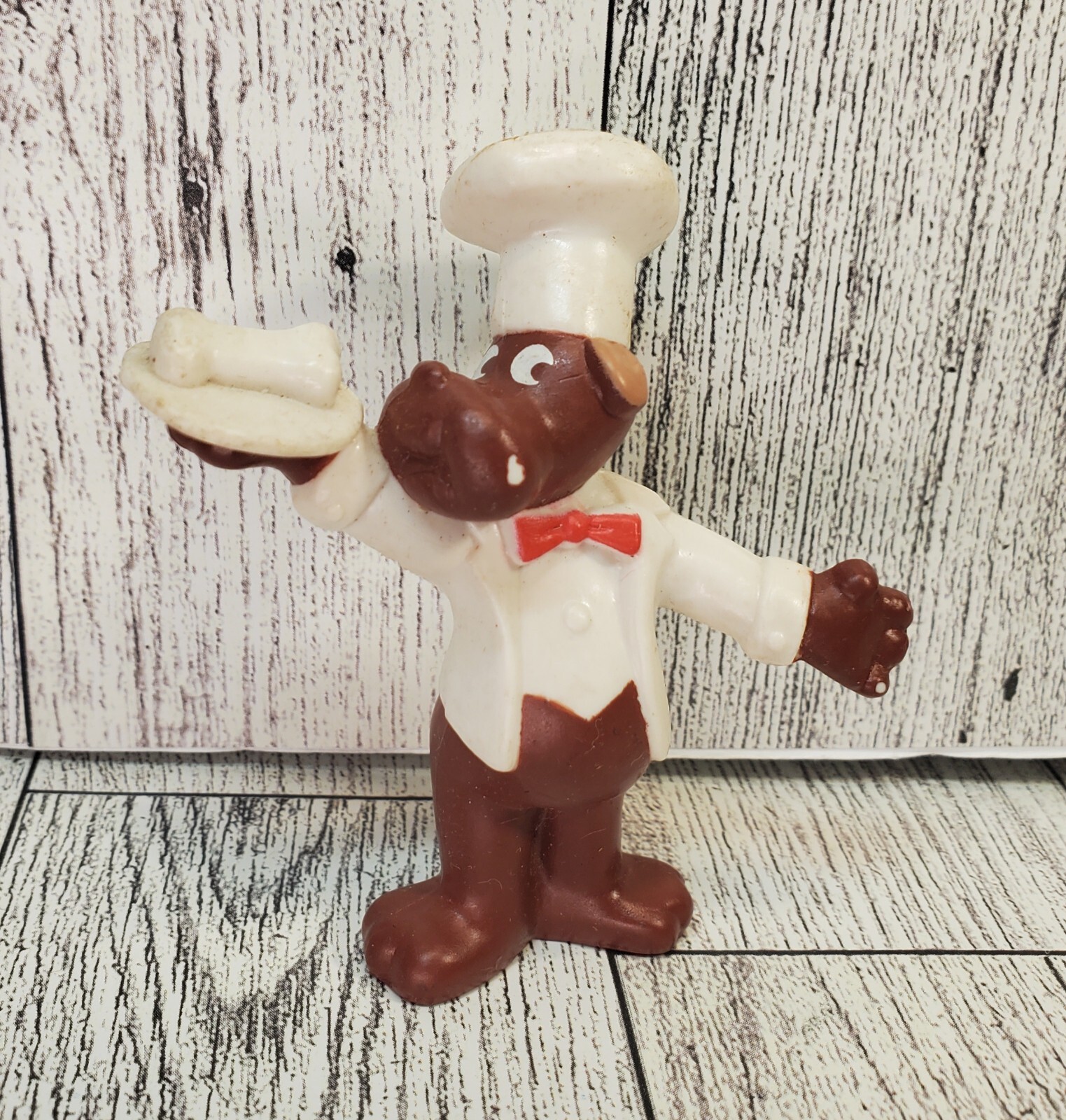 LT1 Vtg Pound Puppies Louie The Chef Baker Dog Plastic 2.75&Prime; Figure Cake Topper