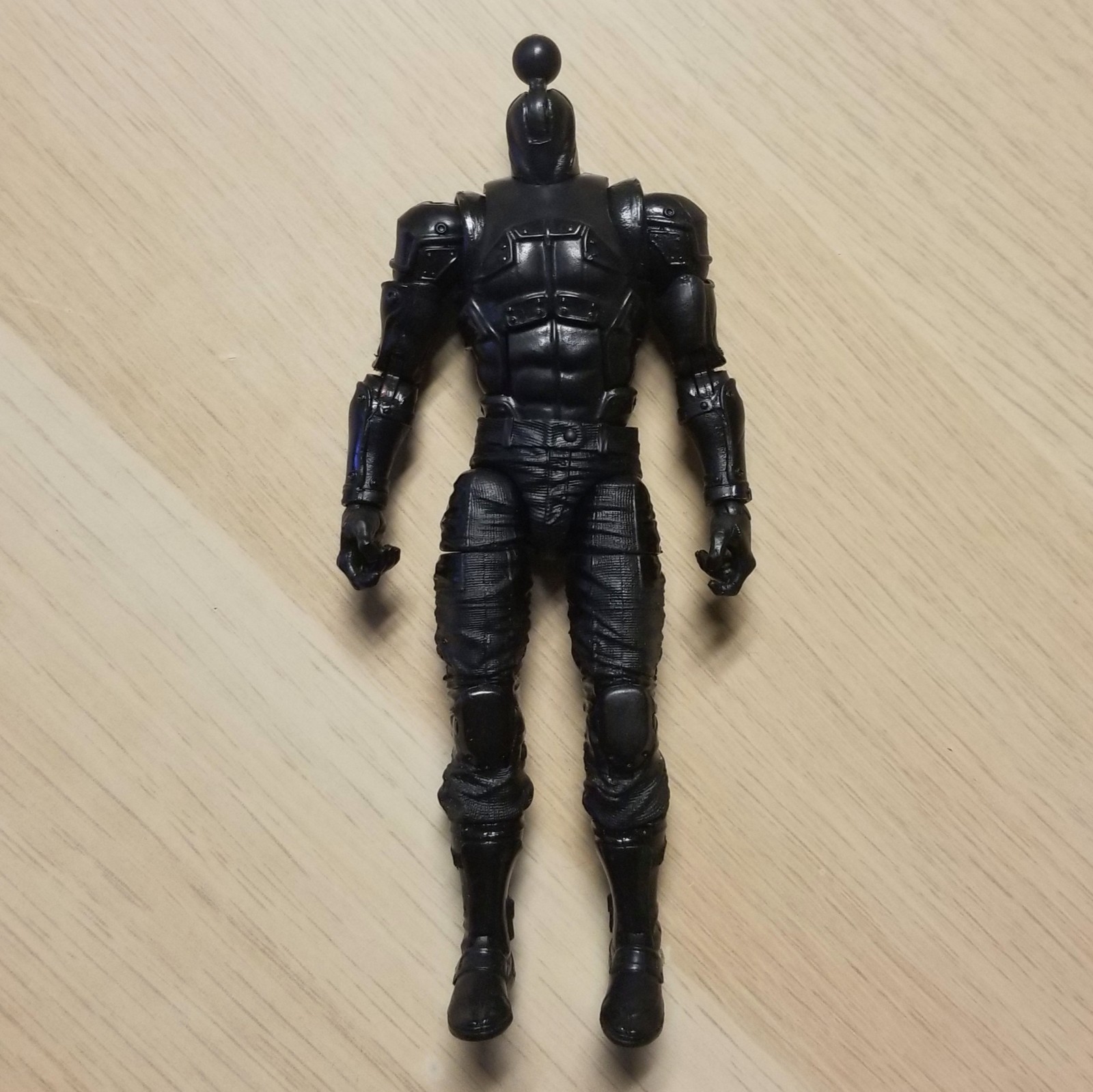 G.I. Joe Classified 02 Snake Eyes Body All Black Hasbro