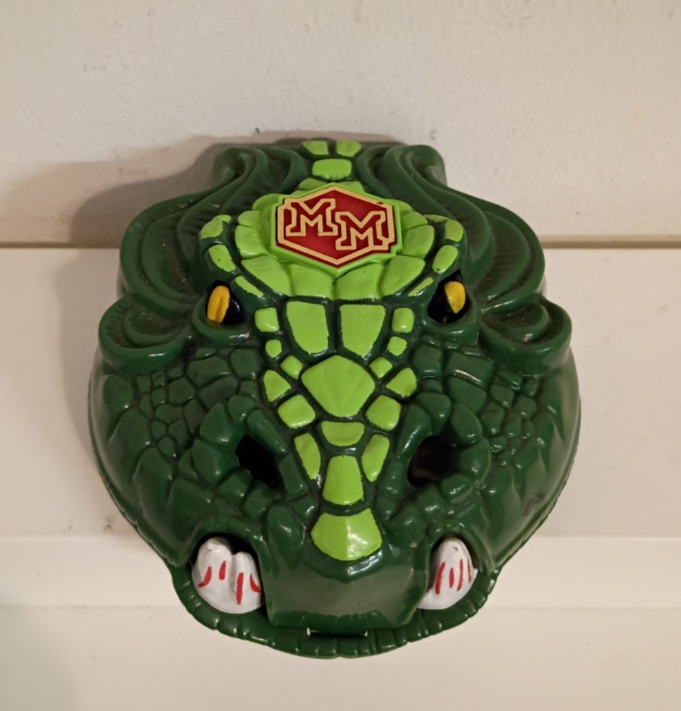 Vtg 1992 Mighty Max Slays the Doom Dragon Doom Zone Playset with HTF Hook Rope