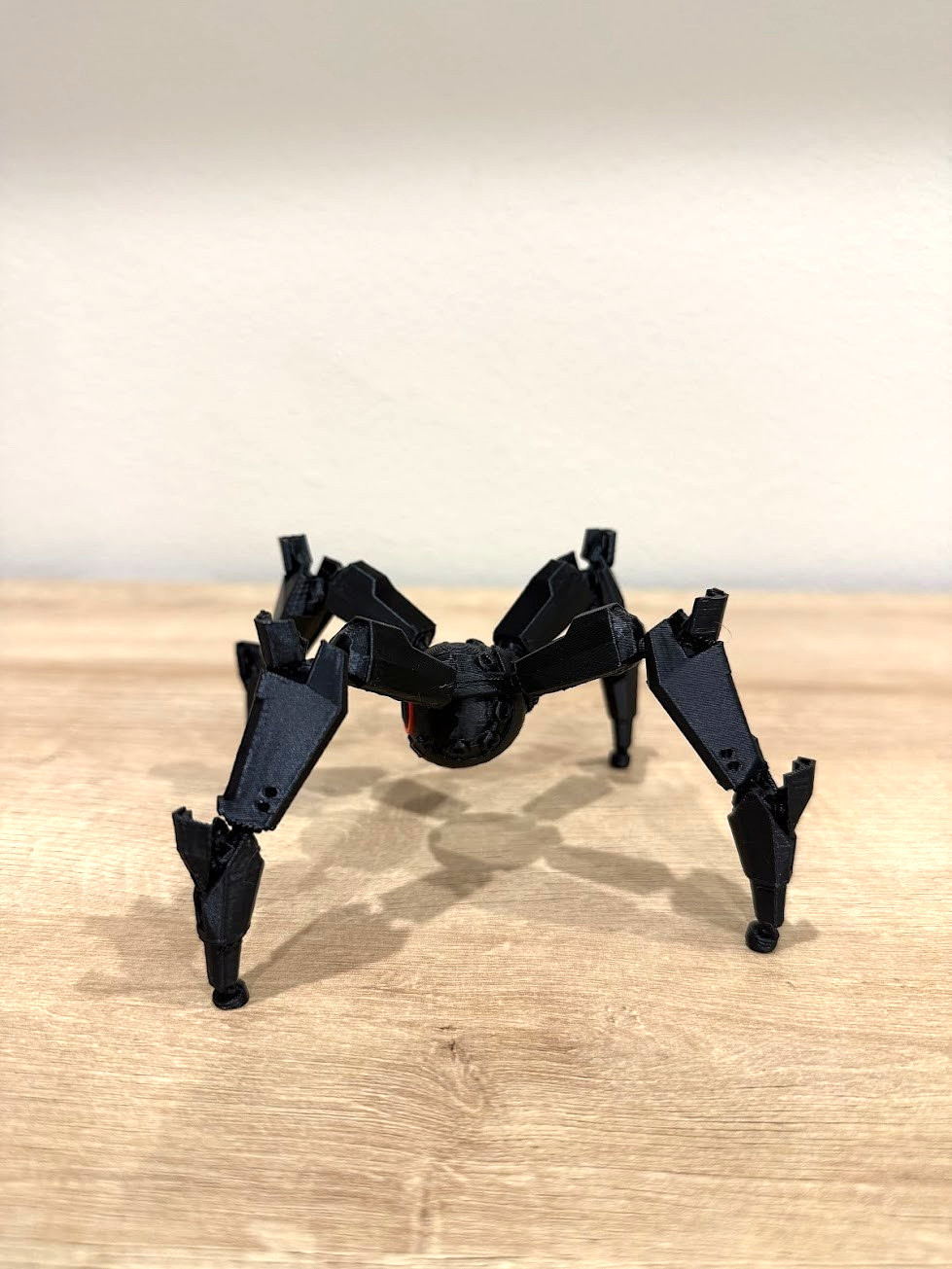 Leaper Arc Raiders Figurine Display
