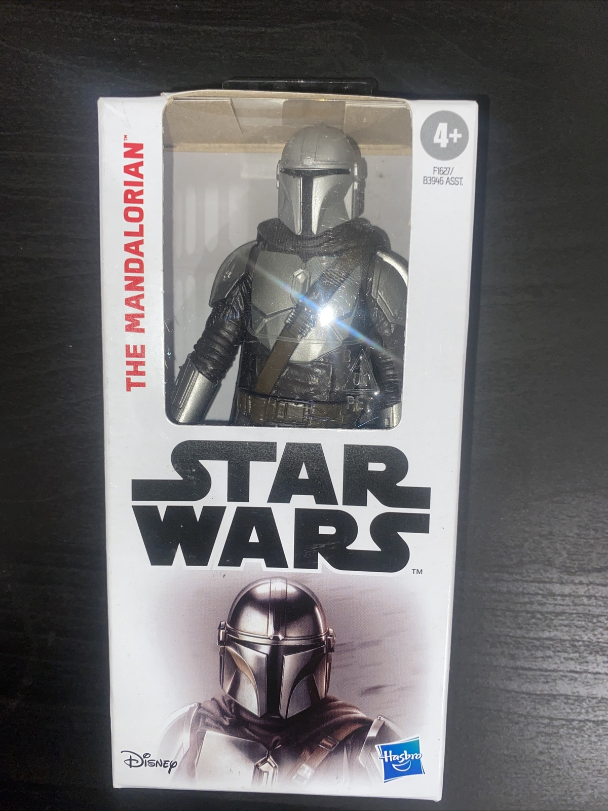Star Wars E9358 The Mandalorian Action Figure
