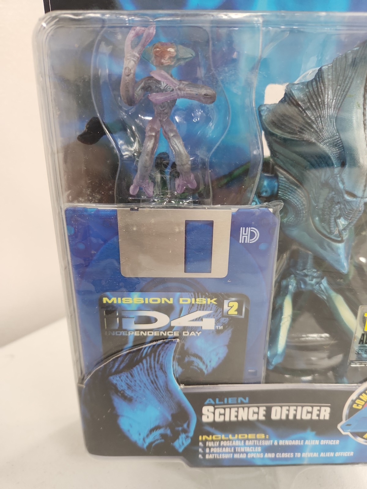 Independence Day &lsquo;ID4&rsquo; Alien Science Officers Action Figure 1996 New