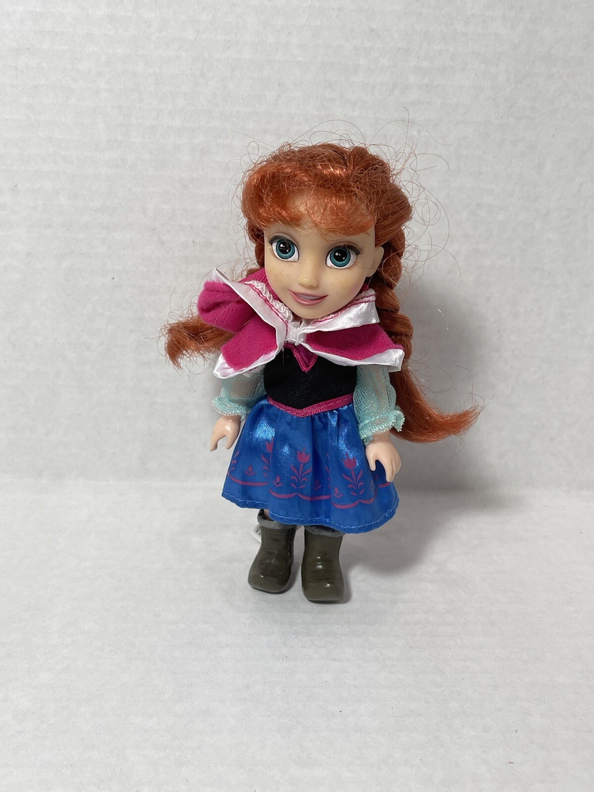 Disney Frozen 2 Petite 6&Prime; Adventure Anna Doll Figure With Clothes