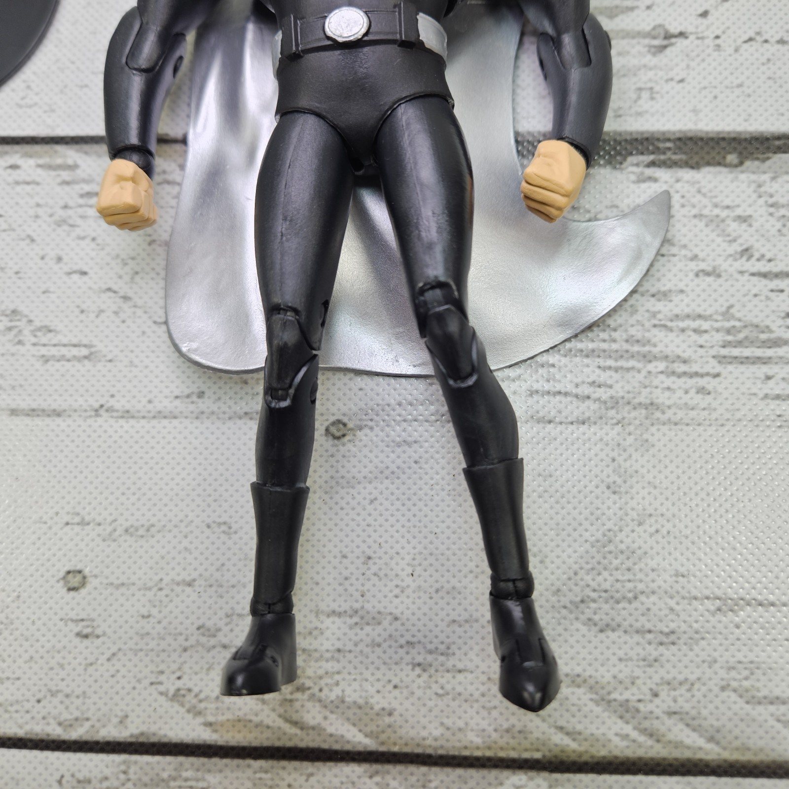 McFarlane DC Multiverse Superman The Animated Series Black Suit 2020 7&Prime; Figure