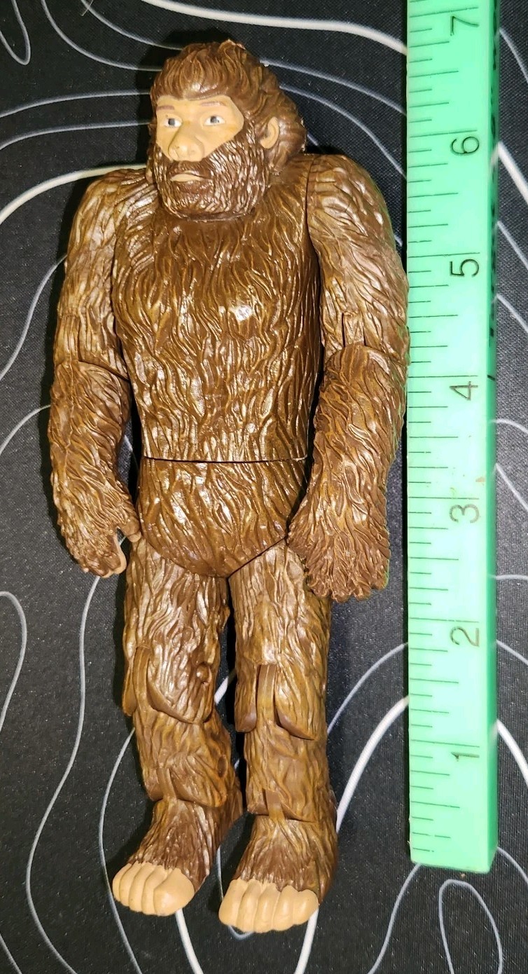Accoutrements Archie McPhee 7” Bigfoot Action Figure Sasquatch Unsure Of Year
