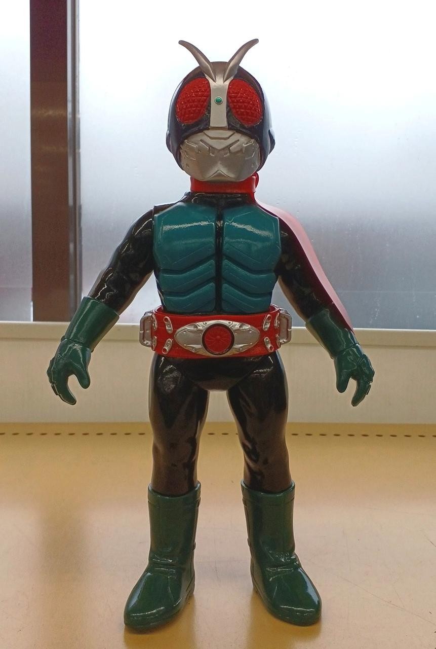 Toei Retro Sofubi Collection Shin Kamen Rider No. 2 Medicom Toy