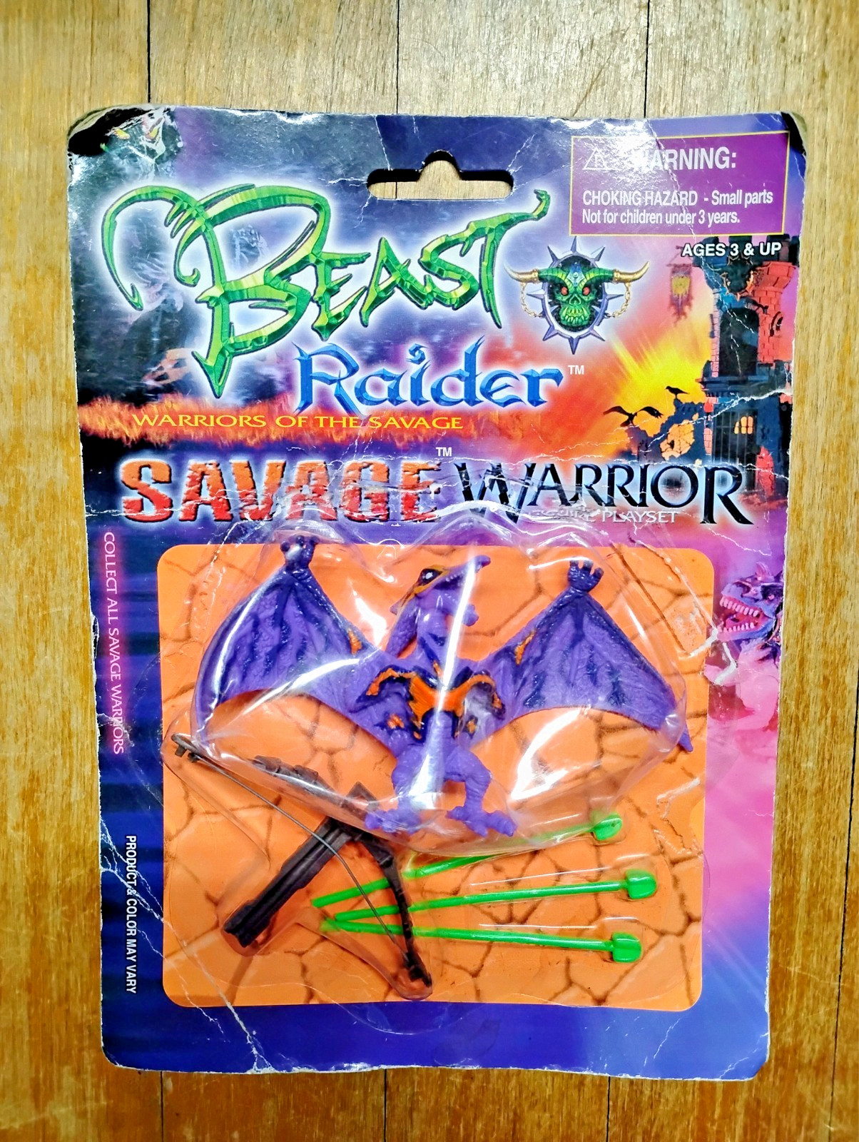 Beast Raider Warriors Of The Savage Pterodactyl & Toy Crossbow DAMAGED Packaging