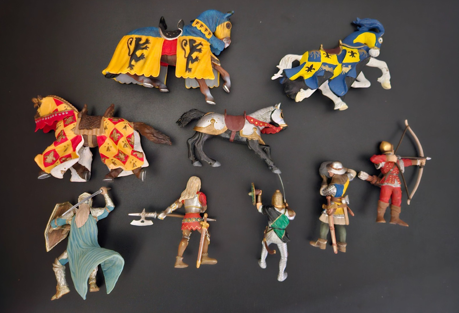Mixed Lot of 9 Schleich Papo Knights & Horses Crusaders Medieval Action Figures