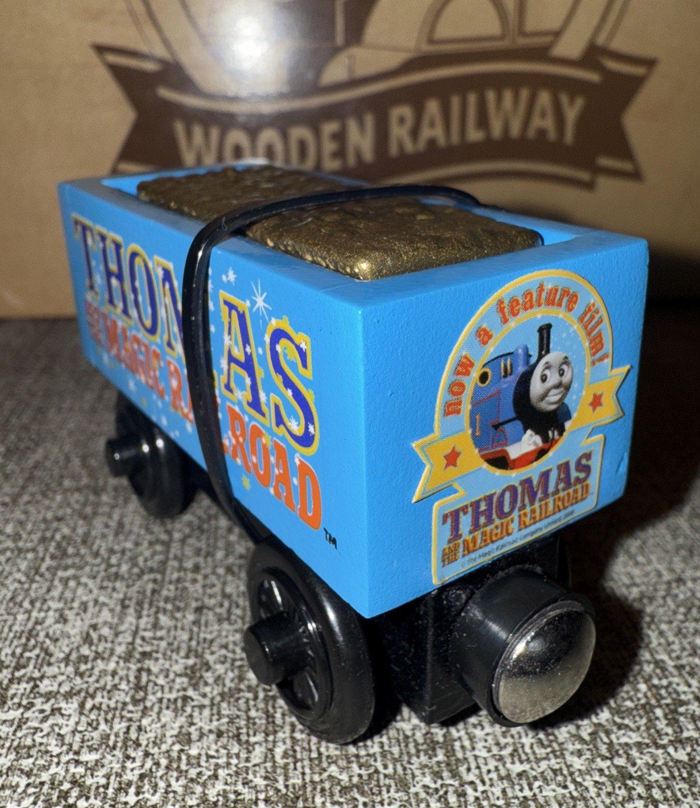 MAGIC RAILROAD THOMAS FRIENDS TRAIN WOODEN RAILWAY GOLD PROMOTIONAL STICKER !