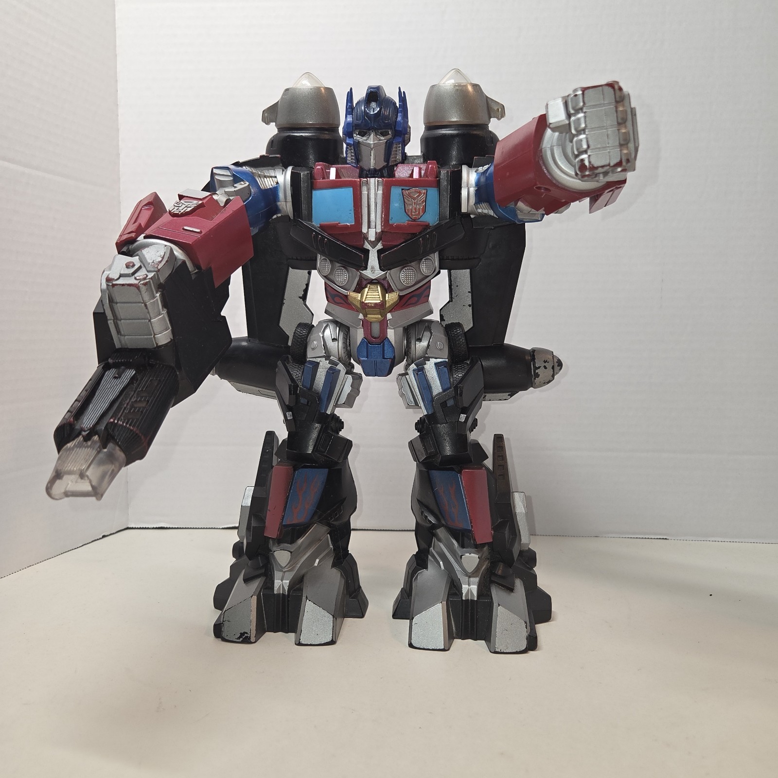 Optimus Prime Mega Power Bot Transformers 12” 2008