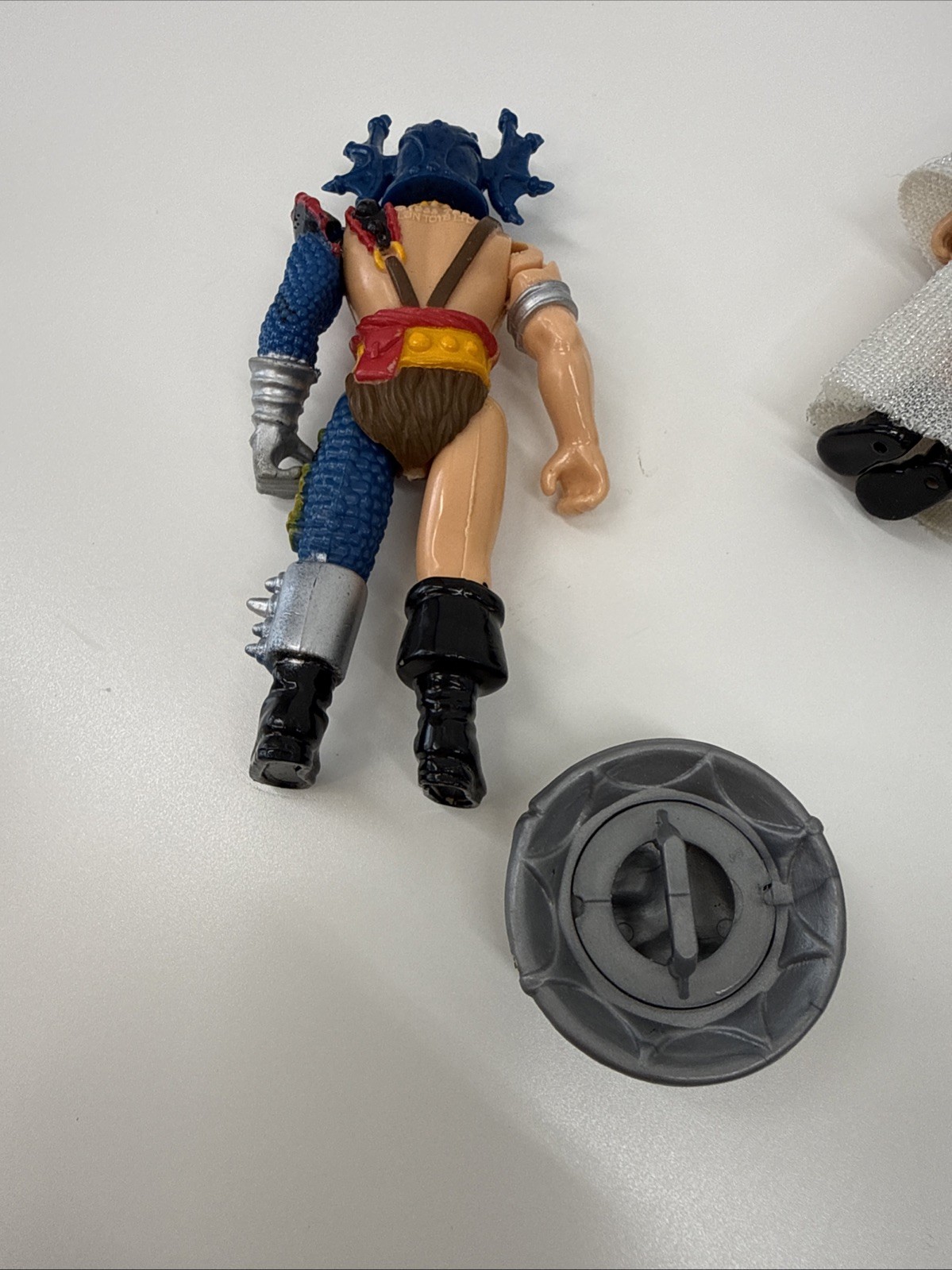 1983 LJN Advanced Dungeons & Dragons Figures Lot with Accessories Shield Sword