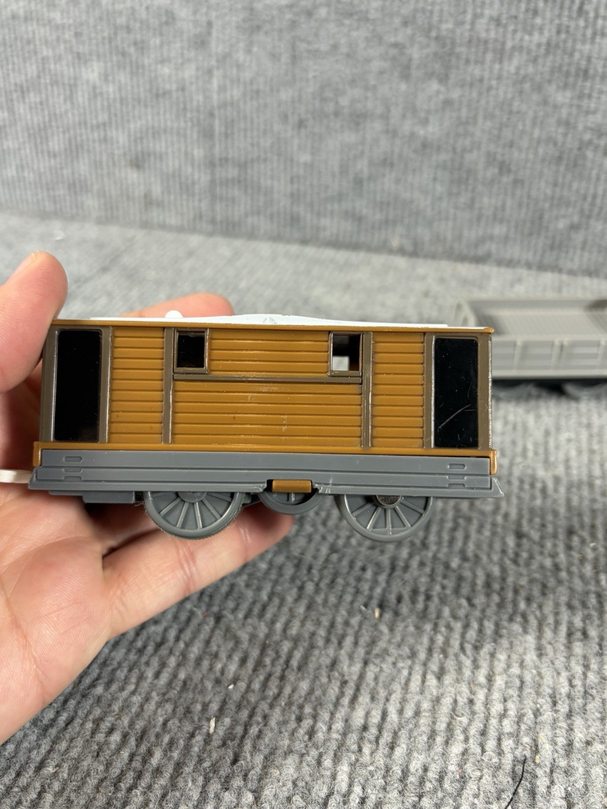 Thomas & Friends Trackmaster TOBY Battery Powered Motorized Engine HIT Toys 2006