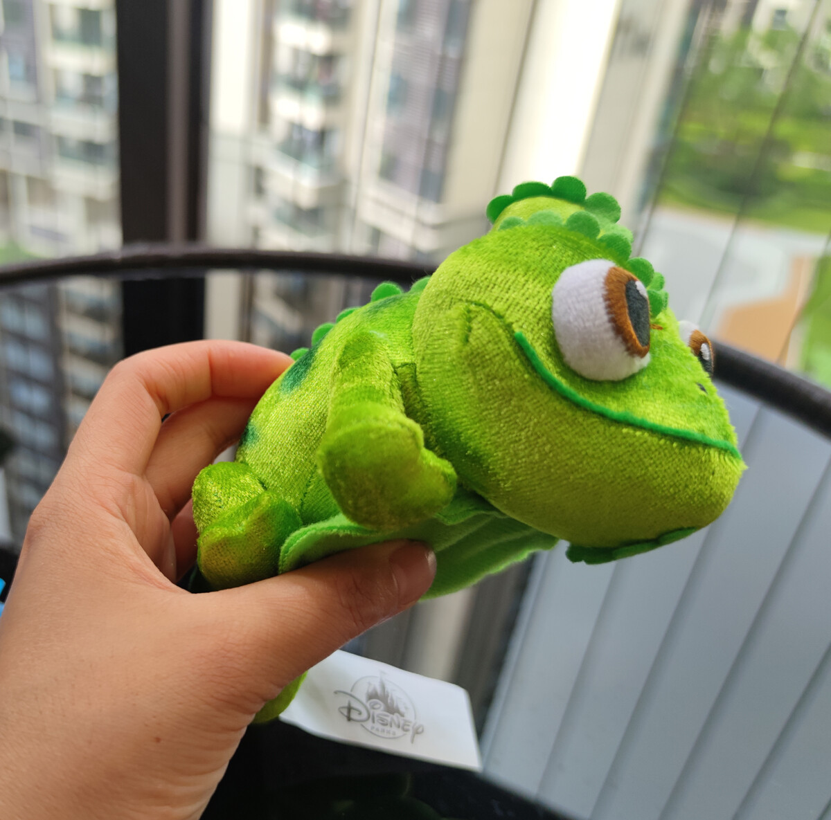 Disney Ratatouille Tangled Pascal stitch Oswald Magnetic Shoulder Plush