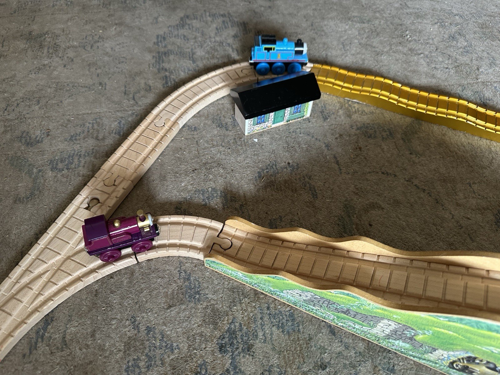 2001 Learning Curve Thomas Train Magic Railroad Muffle Mountain Set! VGUC!