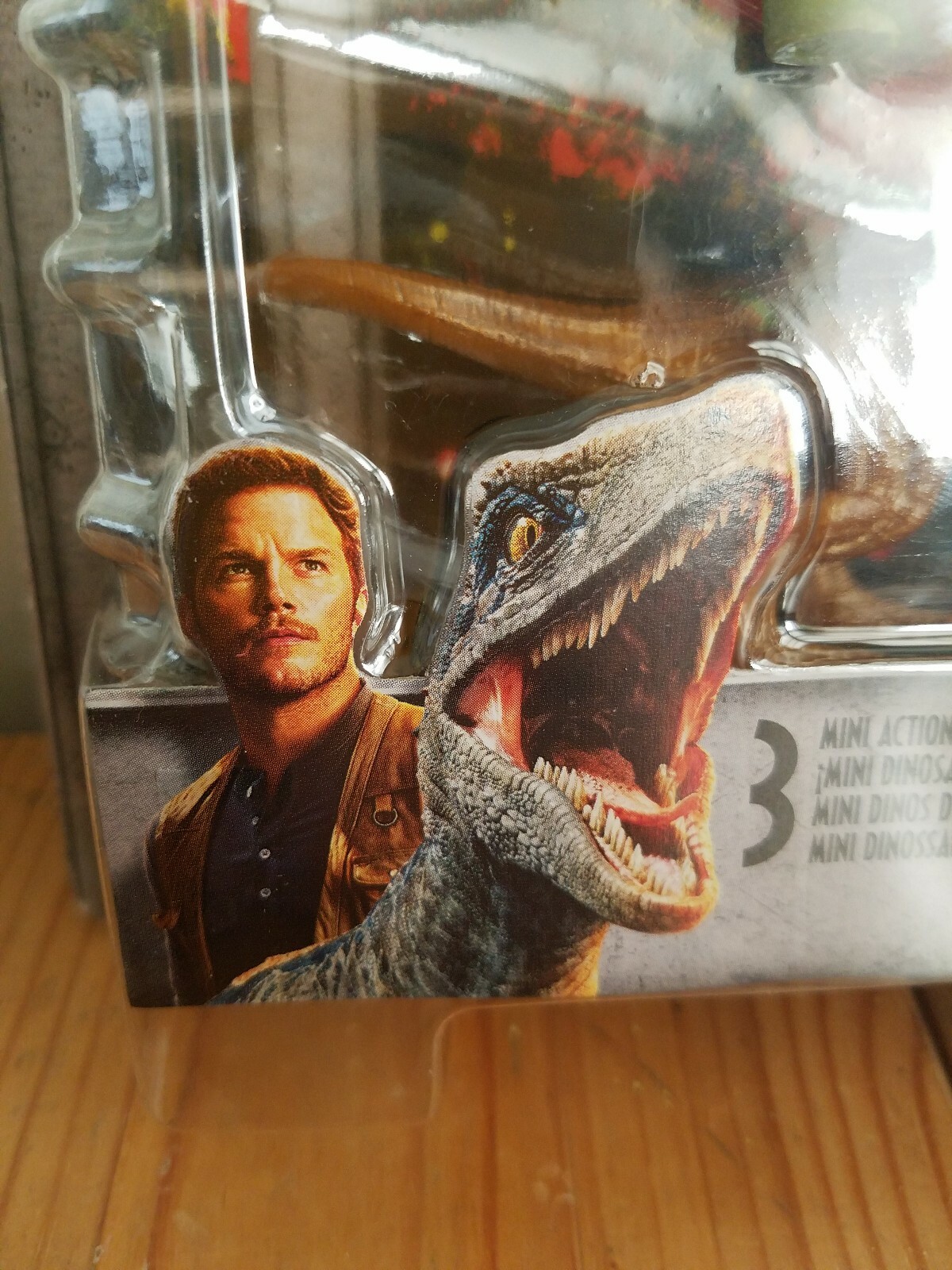 Jurassic World Mini Action Dinosaur Figures 3-Pack Exclusive T-REX, Triceratops