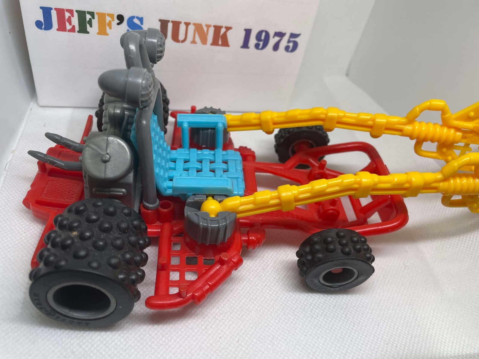 1989 Ghostbusters ECTO 3 Vehicle (Incomplete) Main body w/ working levers Kenner