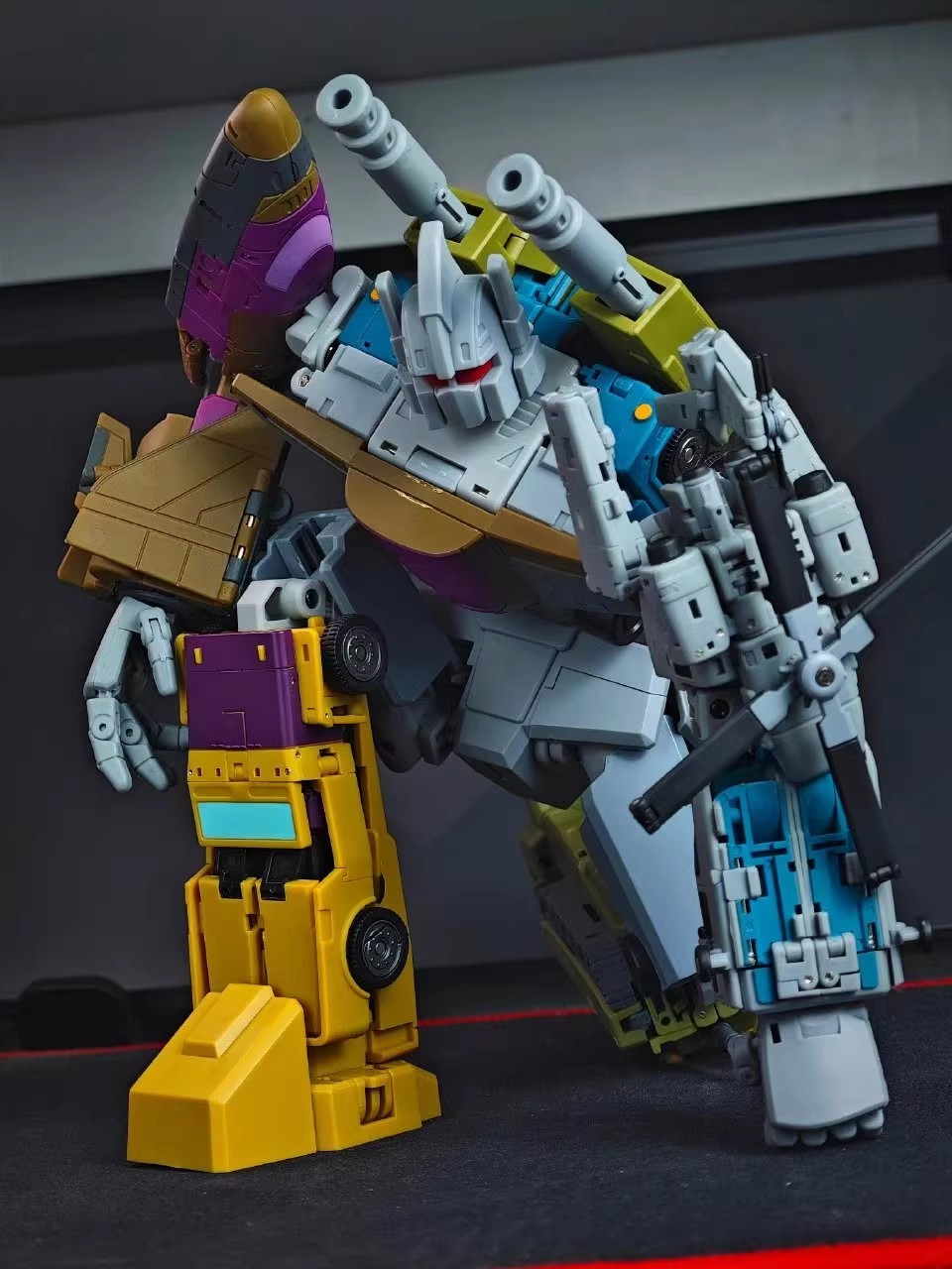 In Hand! New Magic Square Bruticus Combiner MS 51R-55R Set of 5 Action Figure