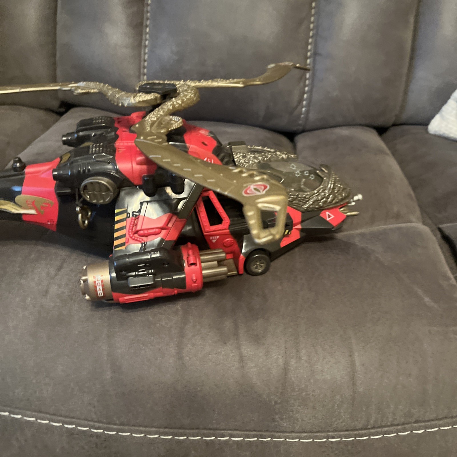 2003 GI JOE Crimson Command Copter w Tomax & Xamot COBRA Spy Troops.