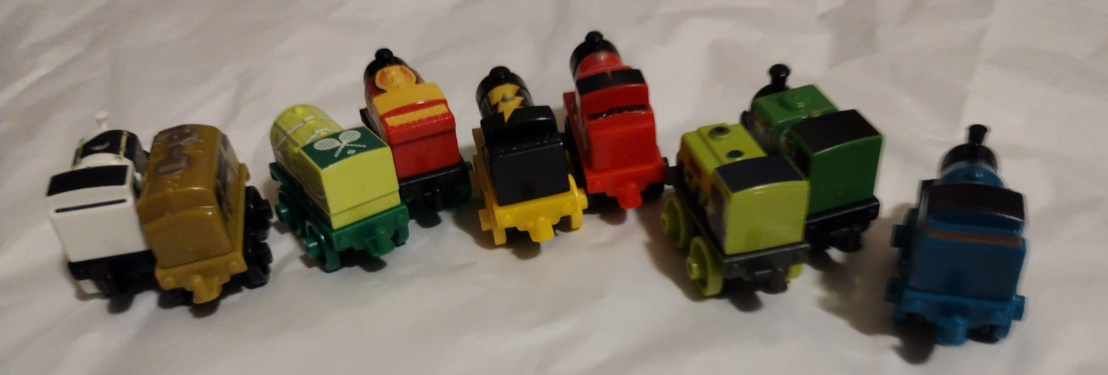 2014 Gullane Thomas The Tank Engine & Friends Mini Die Cast Train Lot 9 Engines