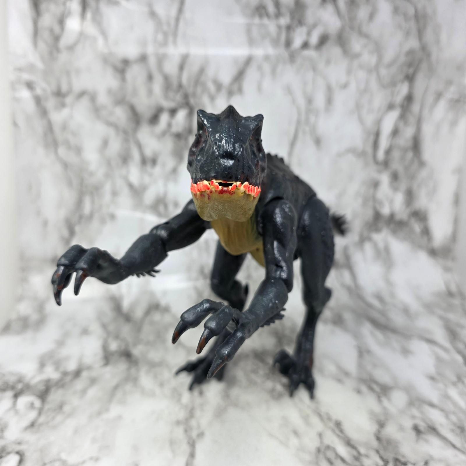 Jurassic World Ultimate Damage Scorpios Rex Dinosaur Works