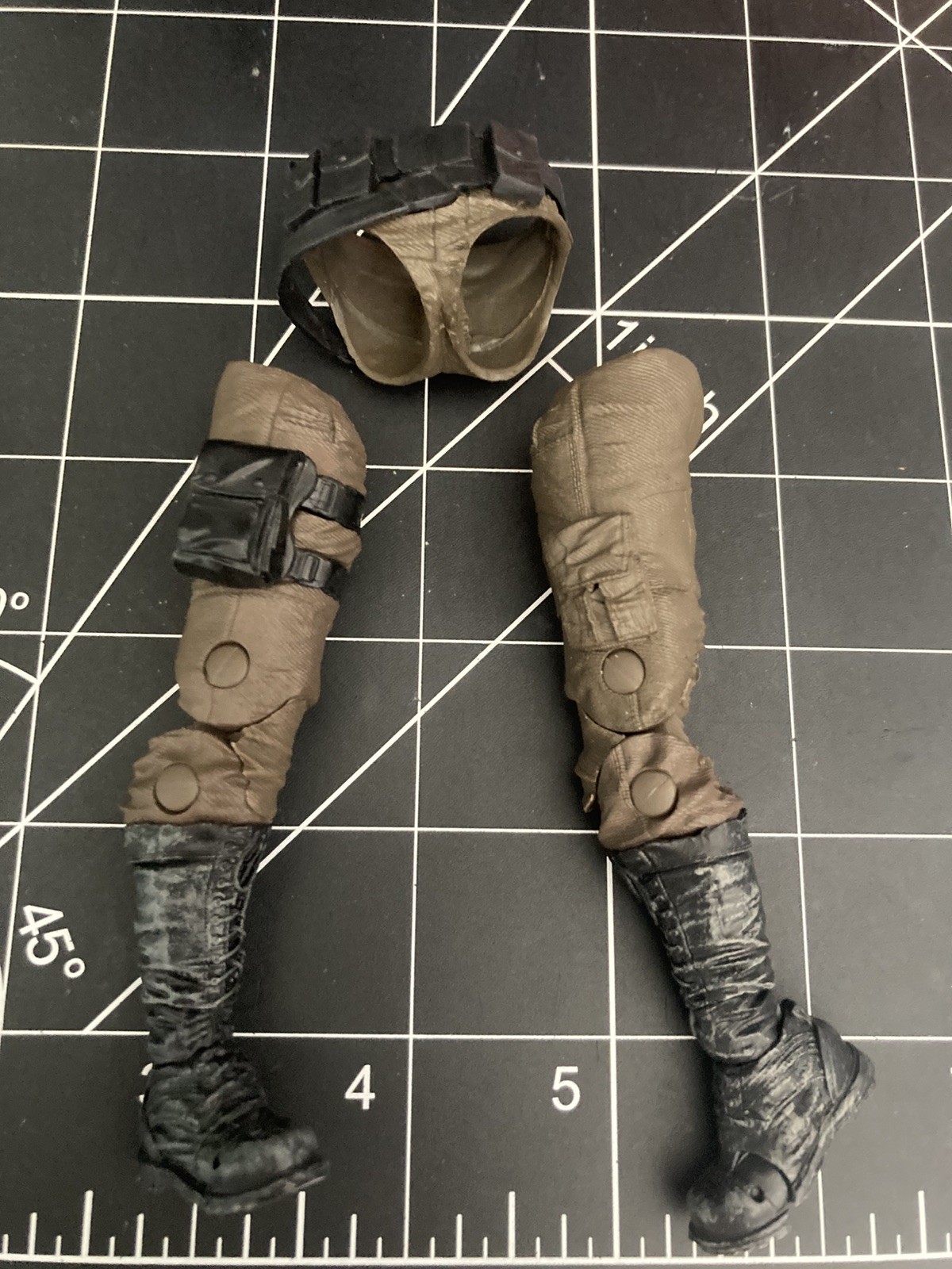McFarlane Toys DC Multiverse GRIFTER L&R LEGS and CROTCH w/TACTICAL BELT FODDER
