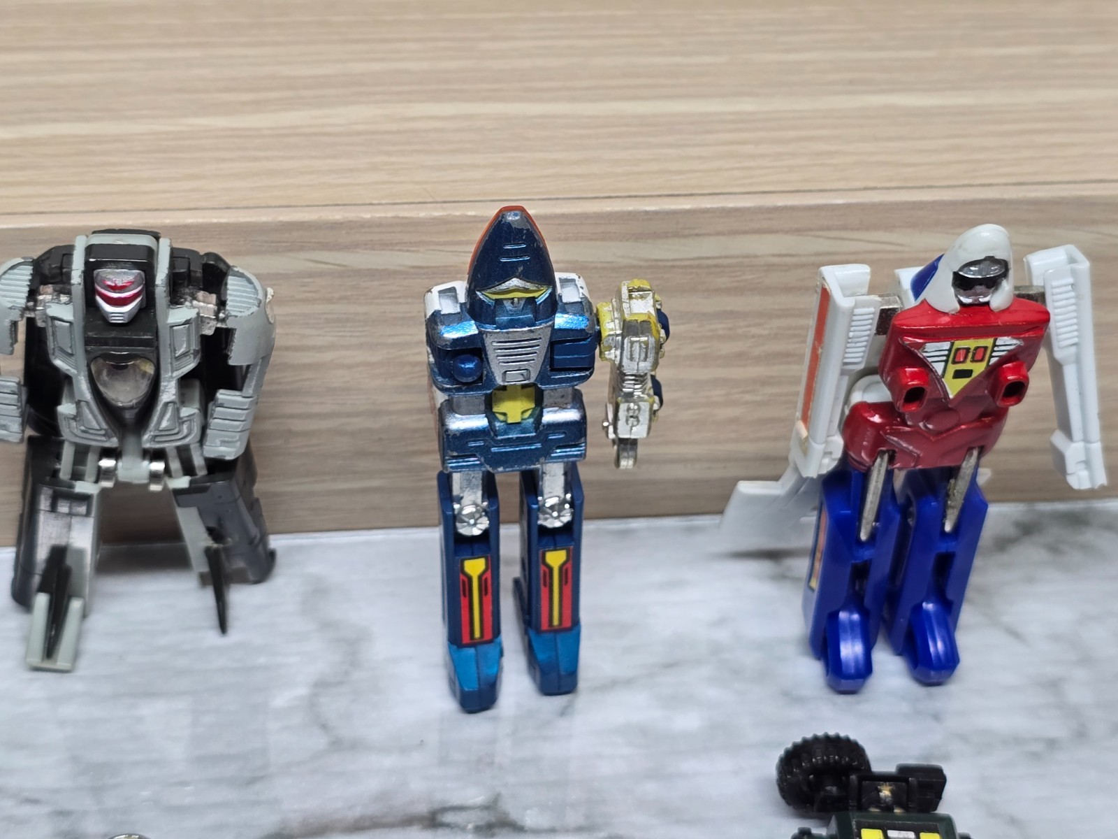 Assorted Bandai Gobots Action Figure Transformer Toy Lot / Replacement Repair