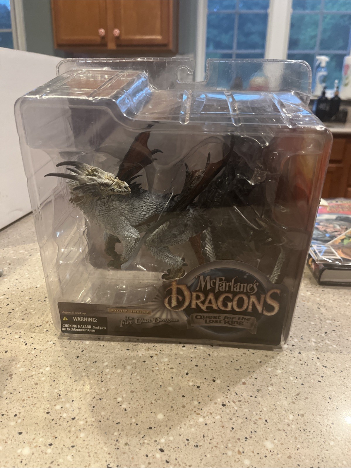 Mcfarlane Dragons The Fire Clan Dragon – Quest For Lost King Figure
