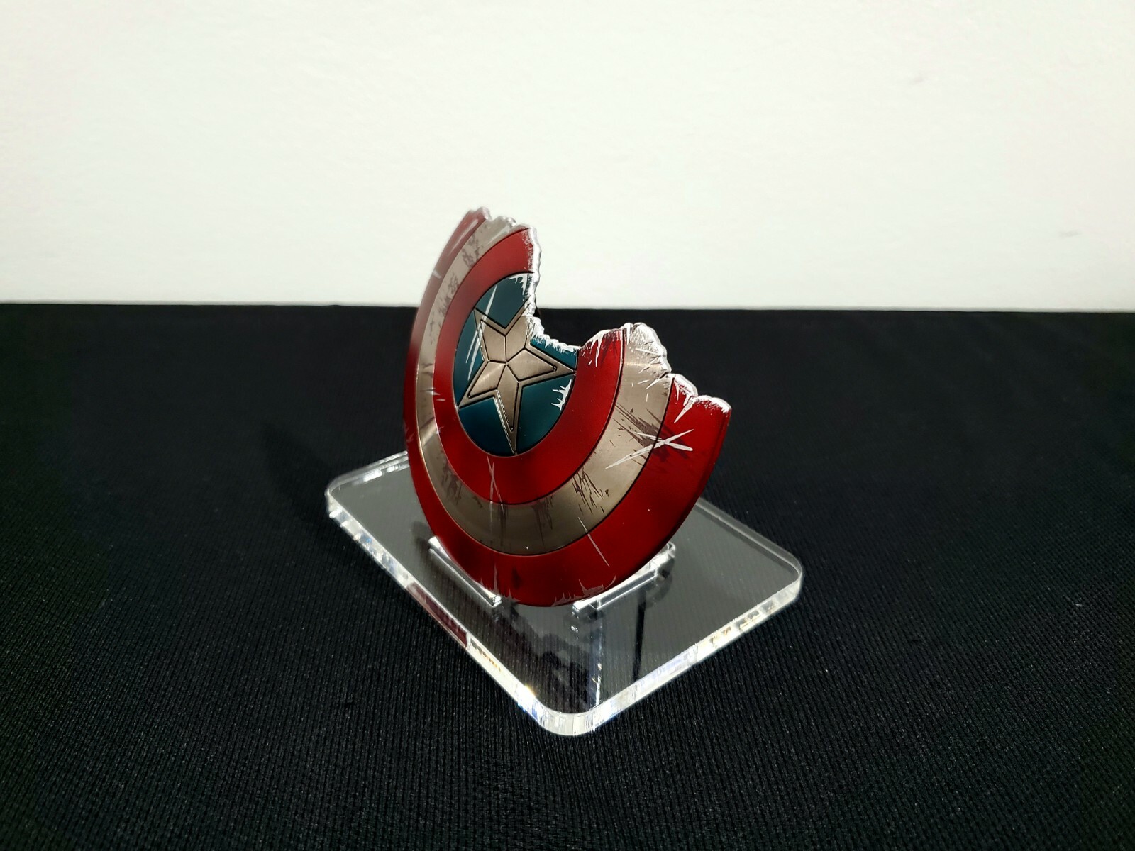 1/6th Scale Cap Shield Stand – Clear Acrylic – Custom Laser Cut 