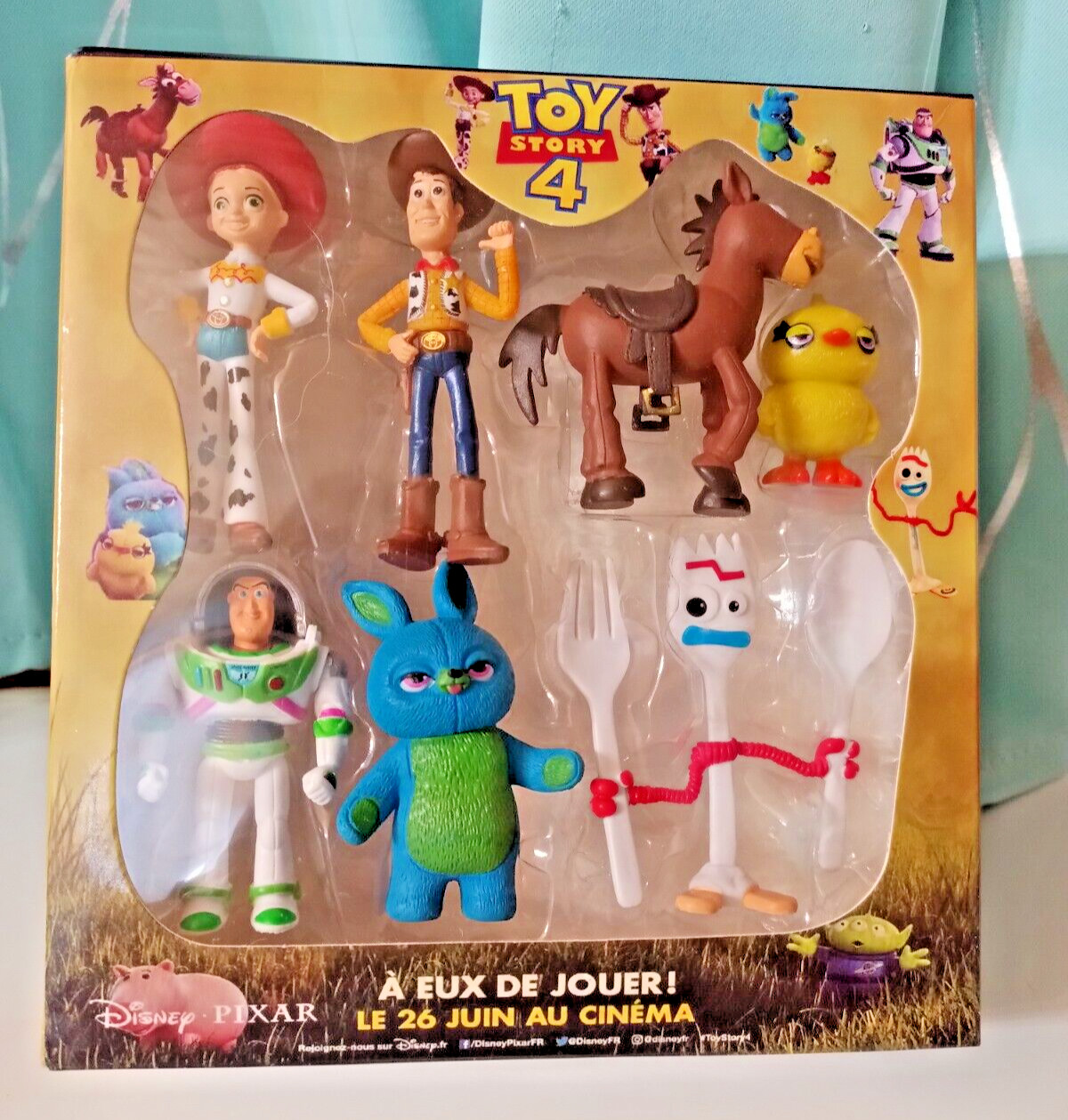 TOY STORY 4 FIGURES 7PC NEW IN BOX- 2 TO 3&Prime; TALL-NEXT DAY FREE SHIPPING
