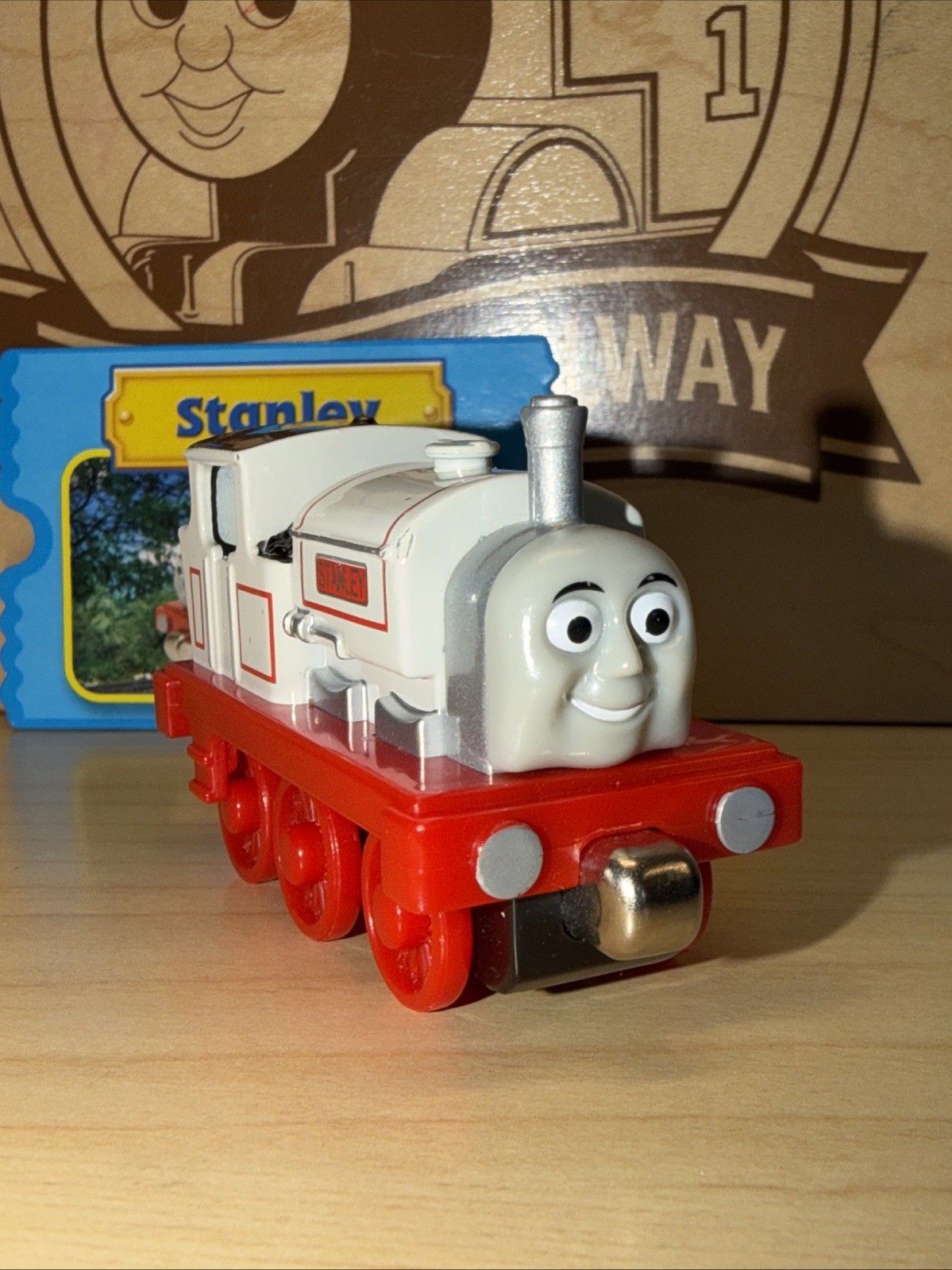 STANLEY ! THOMAS FRIENDS TRAIN Diecast 2007 TAKE N PLAY ALONG COLLECTOR CARD !