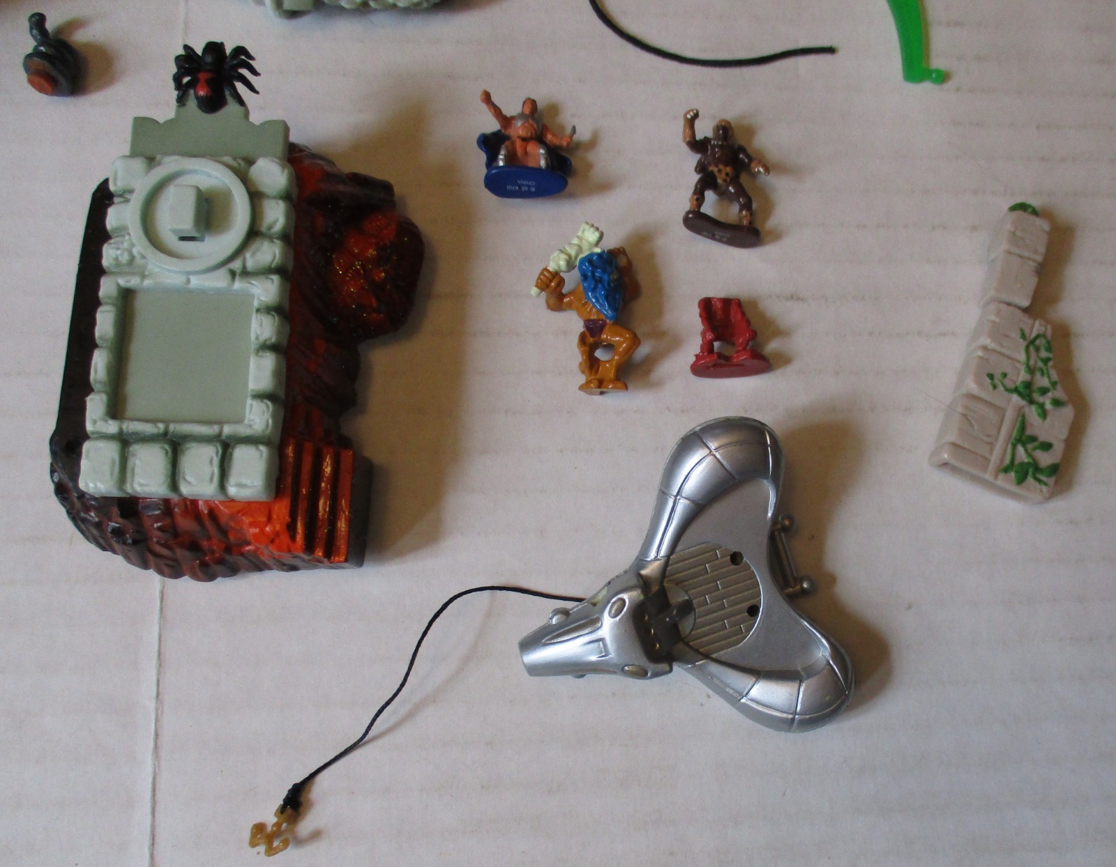Trendmasters Tarzan Epic Adventures Figure & Accessory Lot 90&rsquo;s Vintage Micro