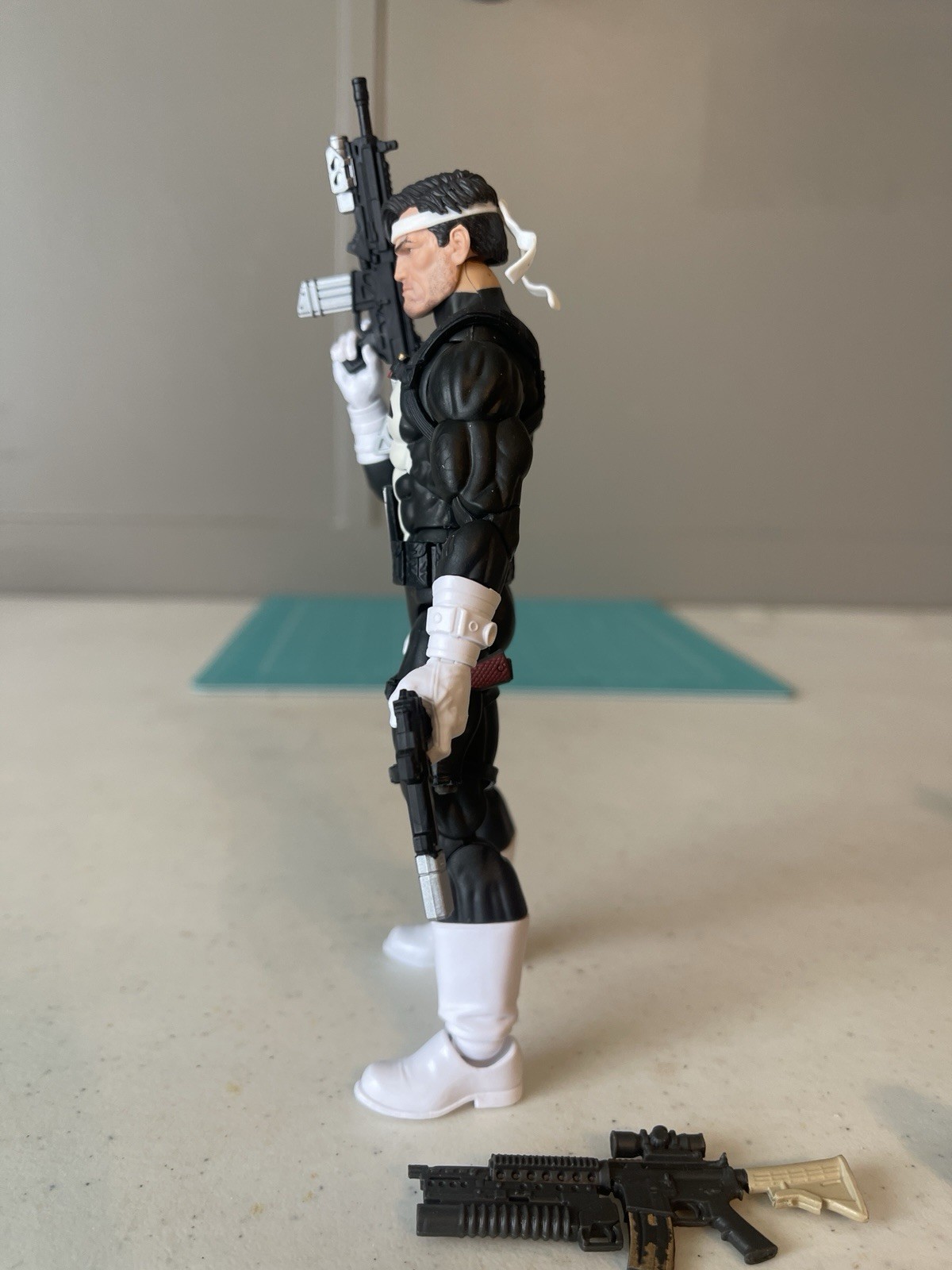 Marvel Legends Custom PUNISHER from War Journal Set w/ Bushwhacker